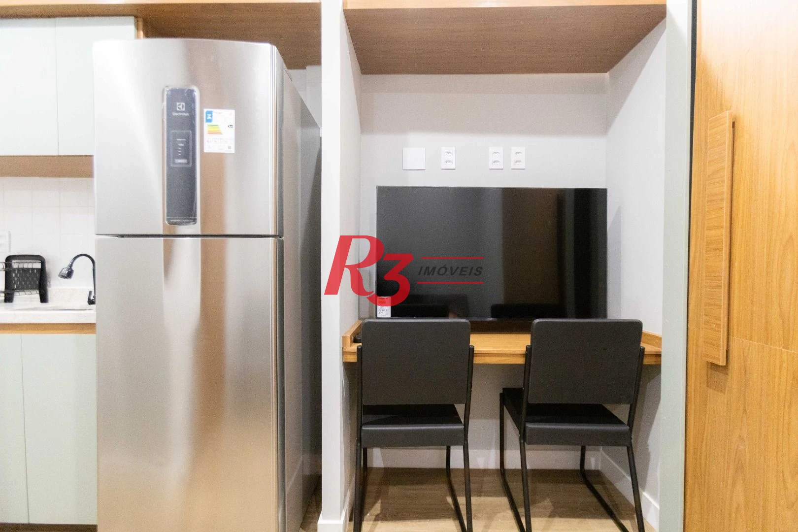 Apartamento com 1 dormitório à venda, 30 m² por R$ 349.000,00 - Gonzaga - Santos/SP