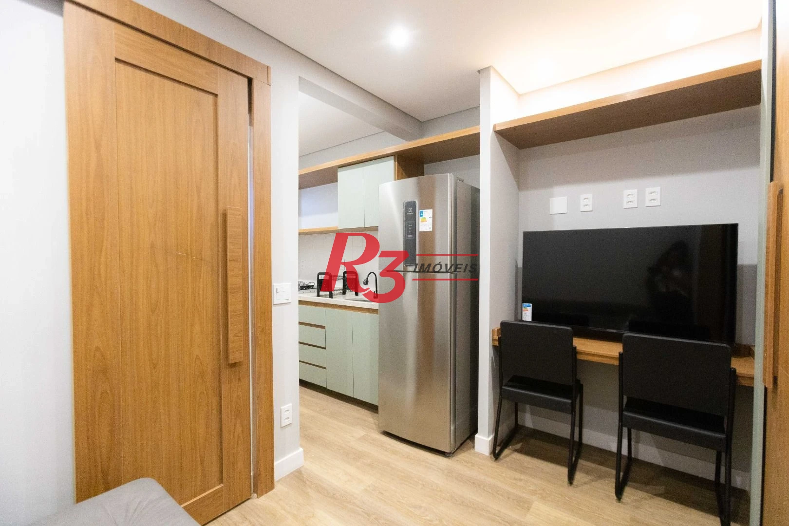Apartamento com 1 dormitório à venda, 30 m² por R$ 349.000,00 - Gonzaga - Santos/SP
