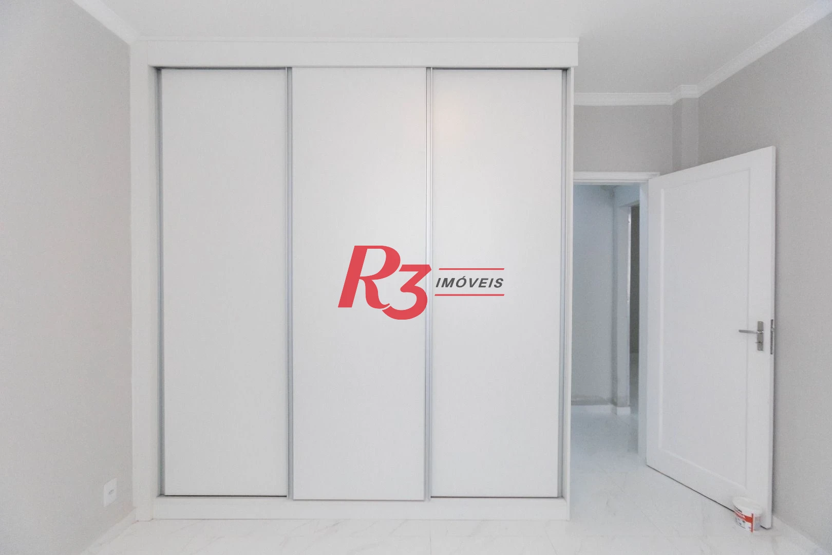 Apartamento com 2 dormitórios para alugar, 66 m² por R$ 4.000,02/mês - José Menino - Santos/SP