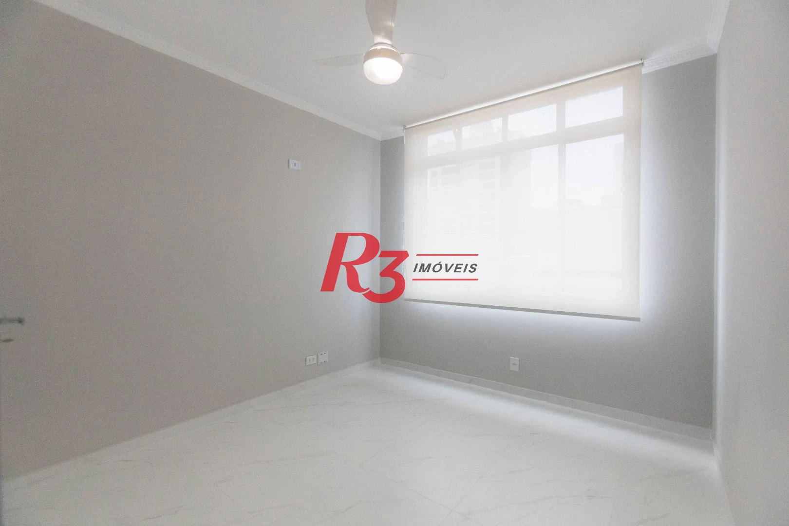Apartamento com 2 dormitórios para alugar, 66 m² por R$ 4.000,02/mês - José Menino - Santos/SP