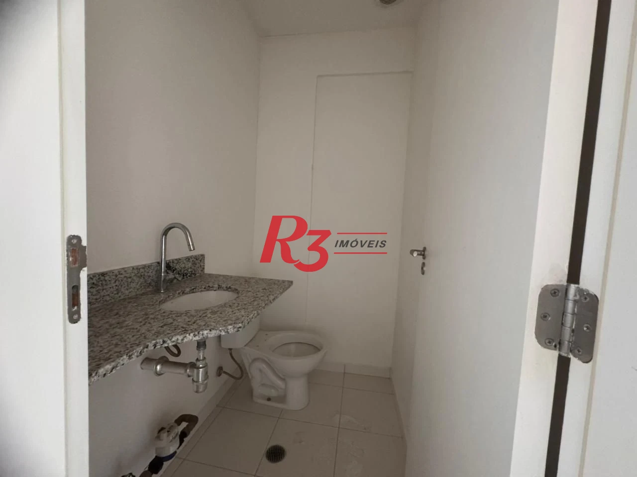 Sala para alugar, 43 m² por R$ 2.000,00/mês - Vila Matias - Santos/SP