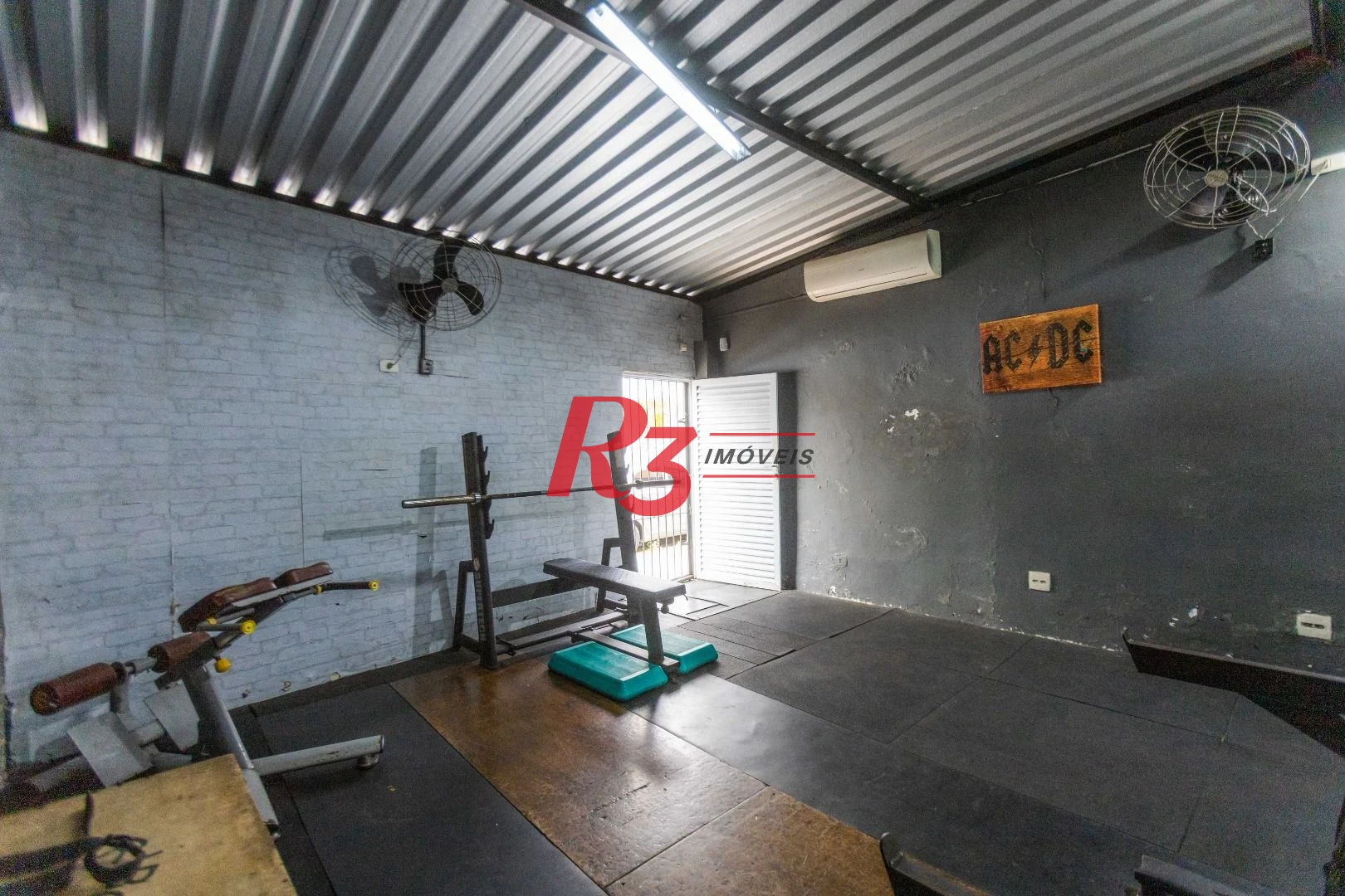Prédio à venda, 340 m² por R$ 2.500.000,00 - Boqueirão - Santos/SP