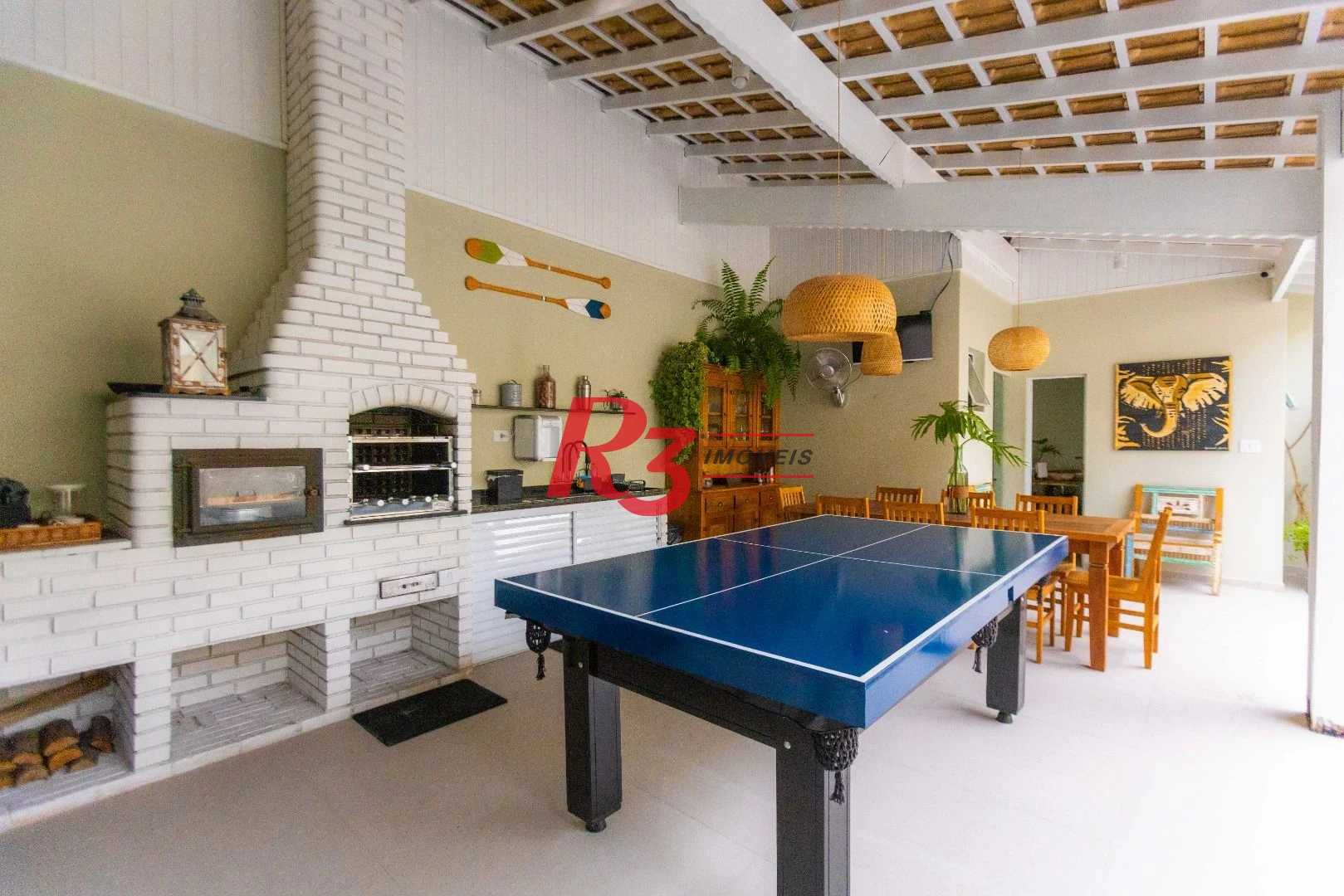 Sobrado com 3 dormitórios à venda, 290 m² por R$ 3.990.000,00 - Ponta da Praia - Santos/SP