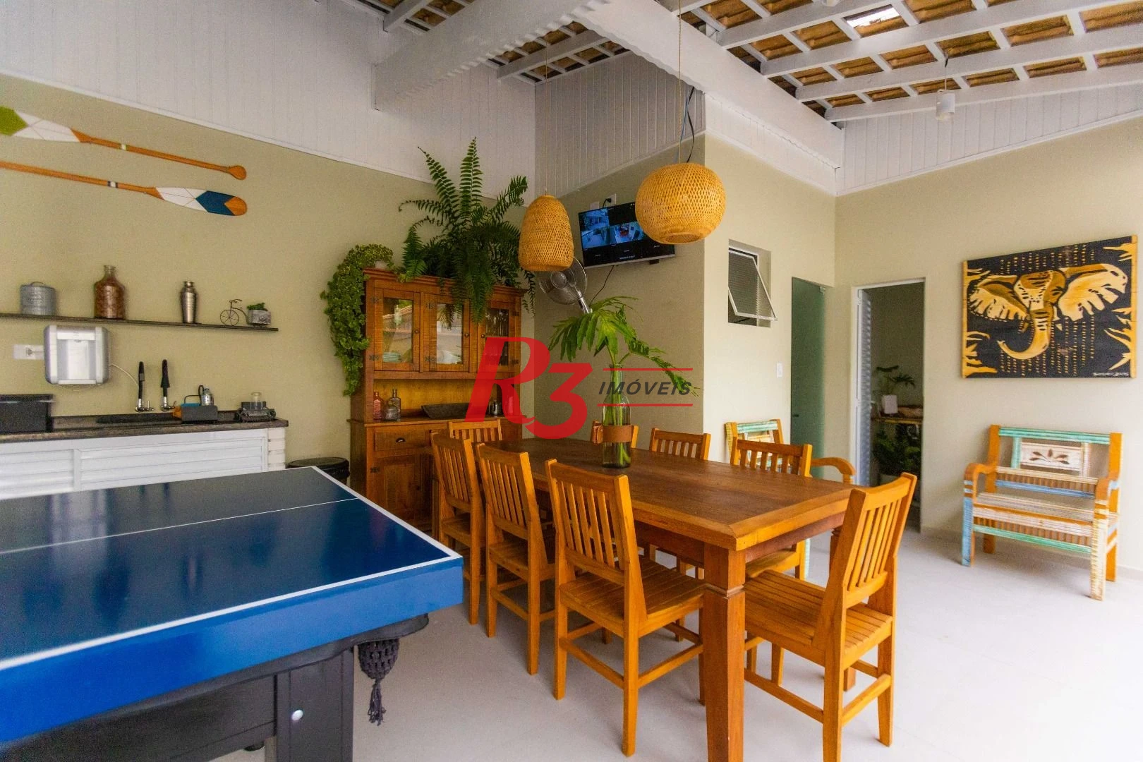 Sobrado com 3 dormitórios à venda, 290 m² por R$ 3.990.000,00 - Ponta da Praia - Santos/SP