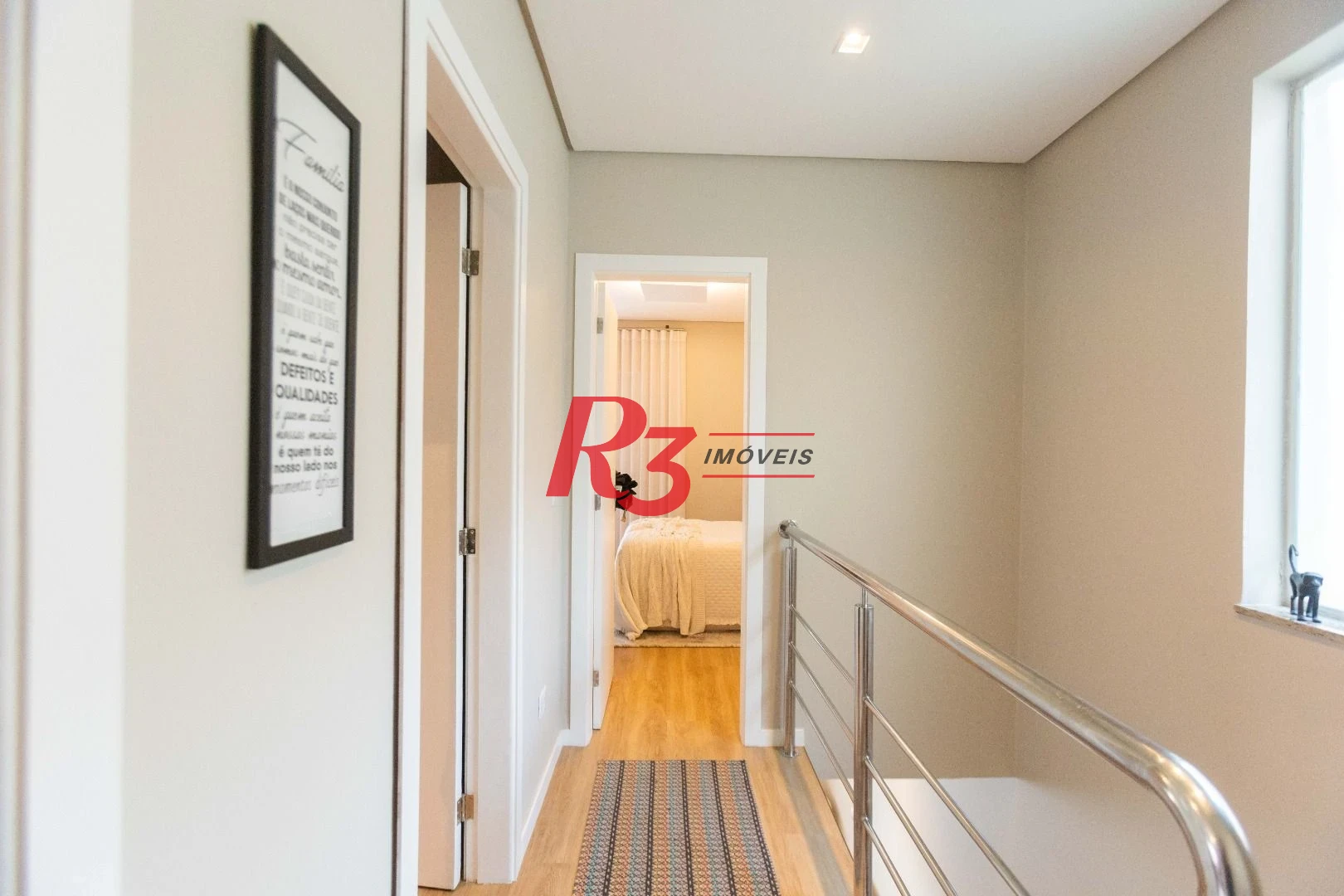 Sobrado com 3 dormitórios à venda, 290 m² por R$ 3.990.000,00 - Ponta da Praia - Santos/SP