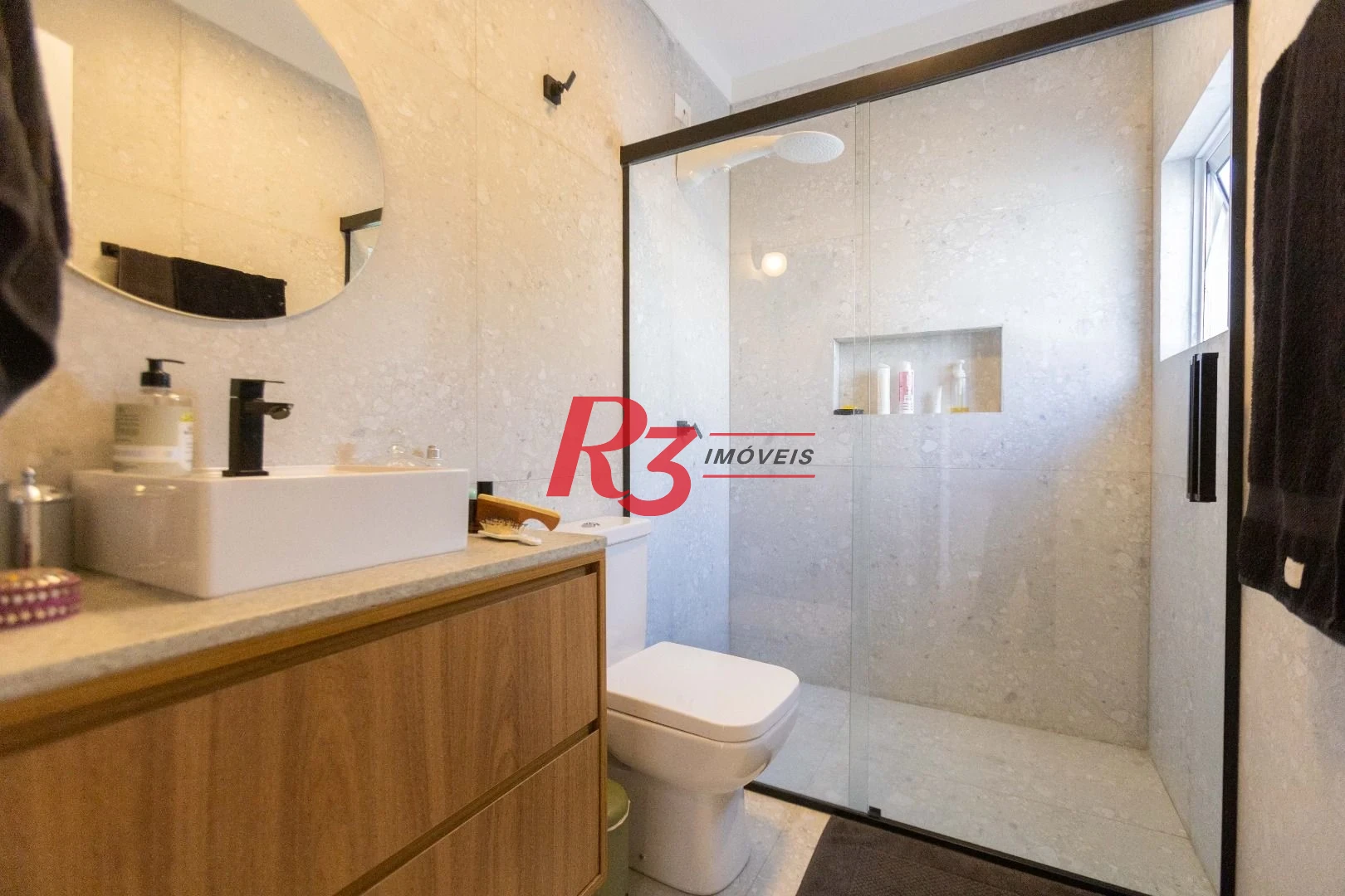 Sobrado com 3 dormitórios à venda, 290 m² por R$ 3.990.000,00 - Ponta da Praia - Santos/SP