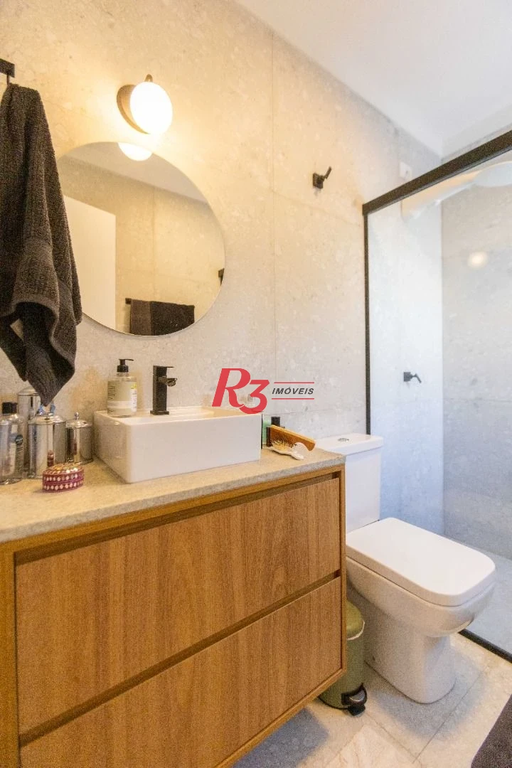 Sobrado com 3 dormitórios à venda, 290 m² por R$ 3.990.000,00 - Ponta da Praia - Santos/SP