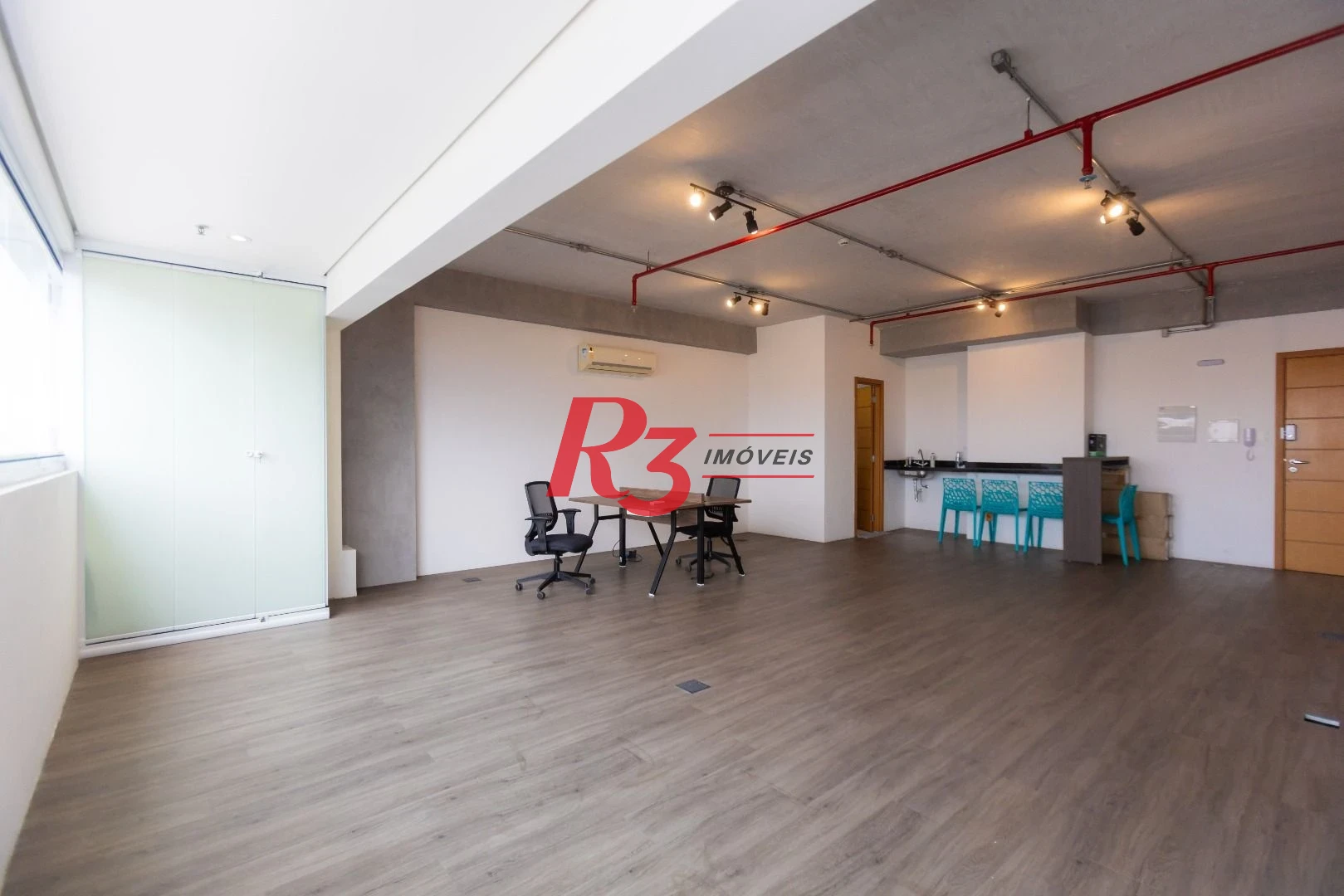 Sala à venda, 60 m² por R$ 575.000,00 - Centro - Santos/SP