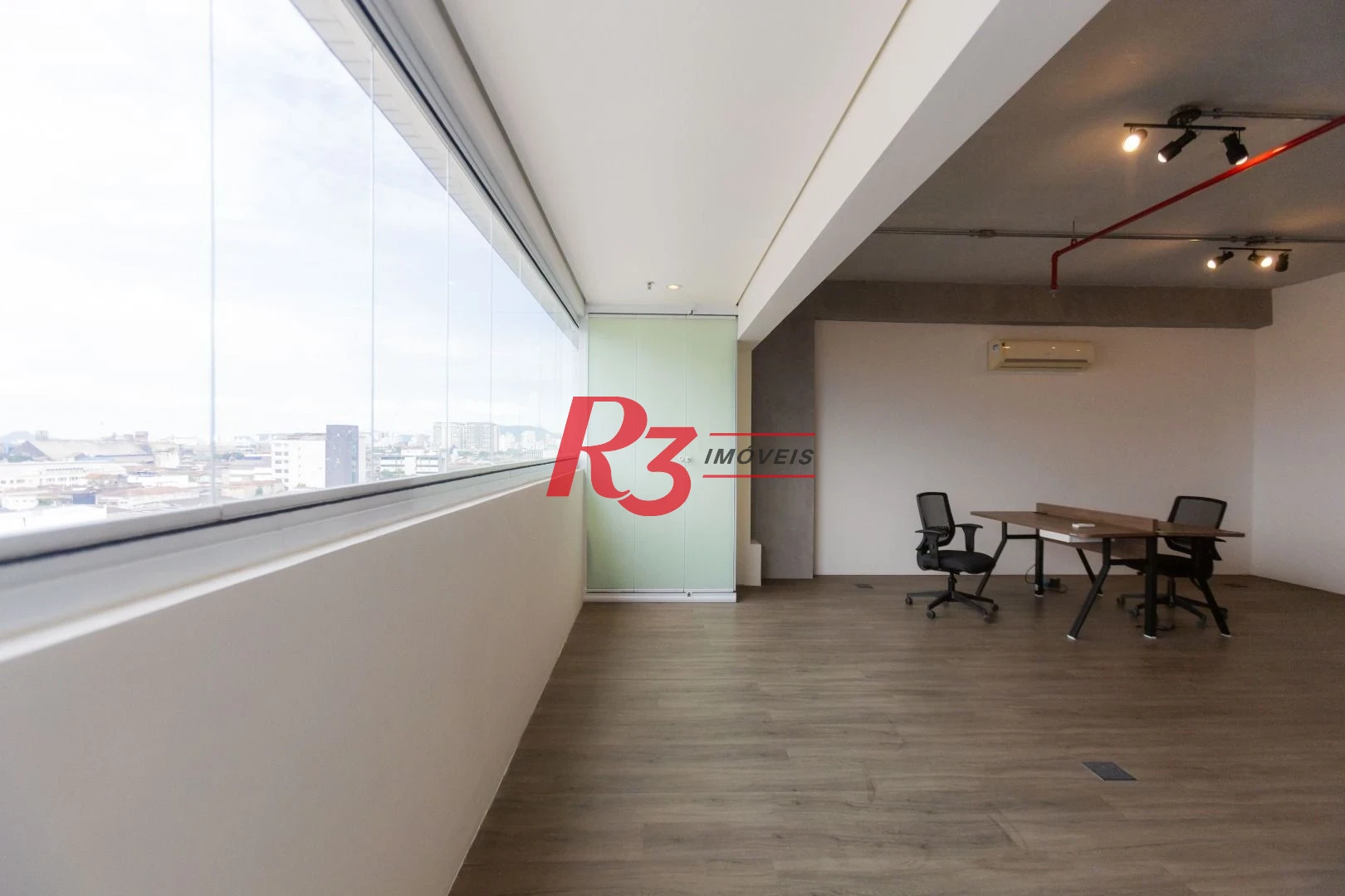 Sala à venda, 60 m² por R$ 575.000,00 - Centro - Santos/SP