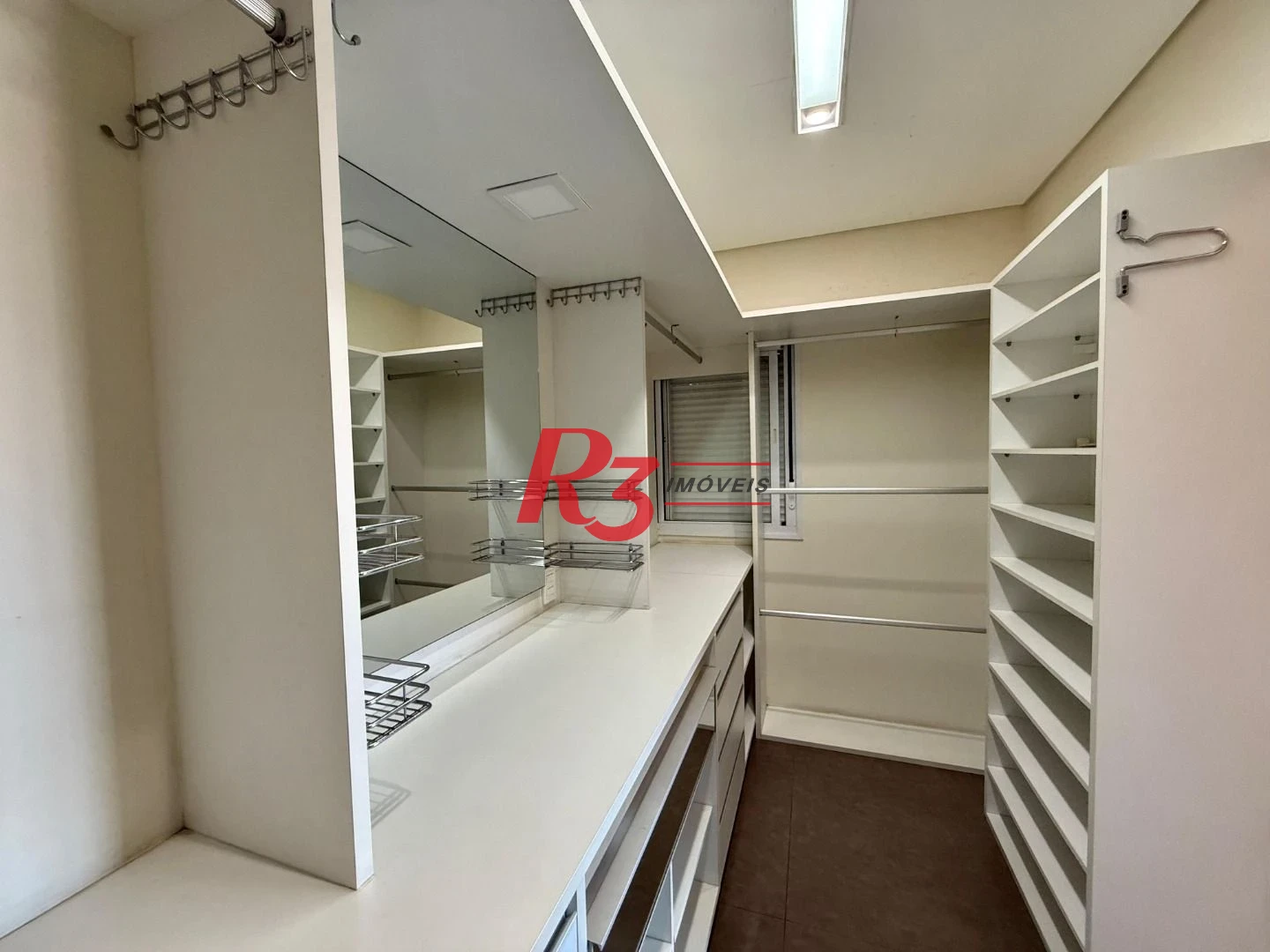 Apartamento para alugar, 86 m² por R$ 6.500,00/mês - Macuco - Santos/SP