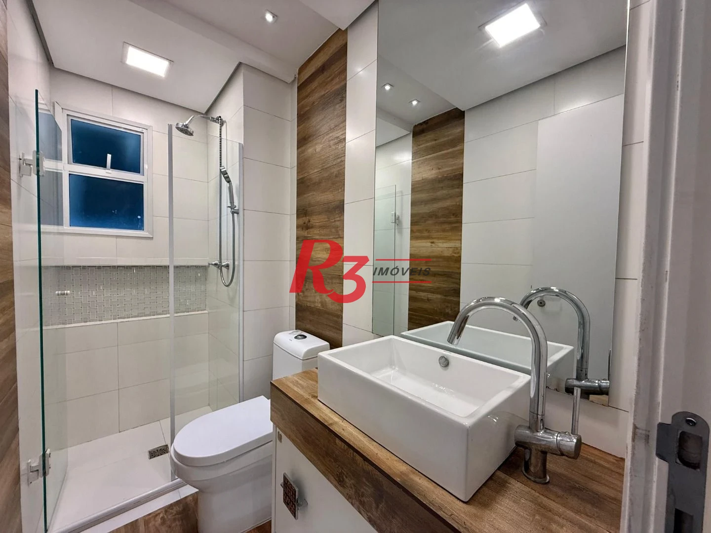 Apartamento para alugar, 86 m² por R$ 6.500,00/mês - Macuco - Santos/SP