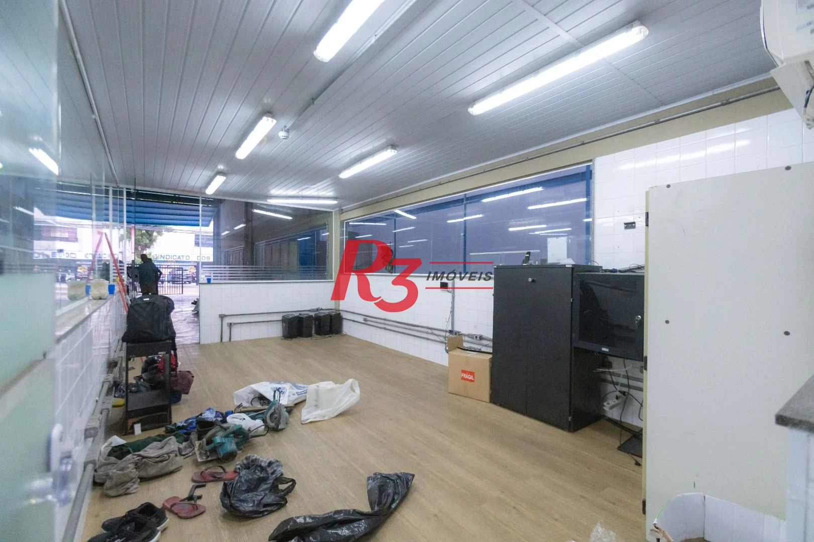 Prédio para alugar, 2460 m² por R$ 94.020,01/mês - Vila Belmiro - Santos/SP