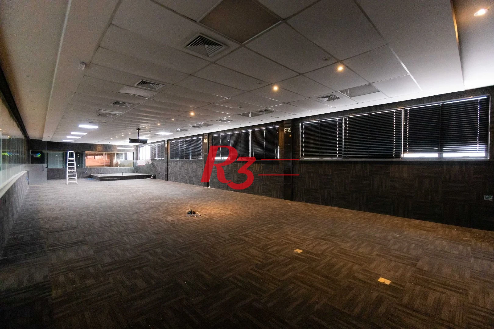 Prédio para alugar, 2460 m² por R$ 94.020,01/mês - Vila Belmiro - Santos/SP
