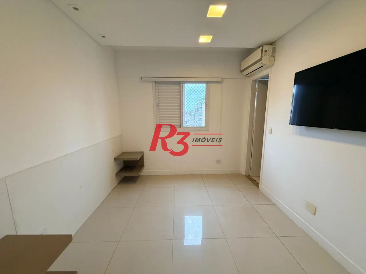 Apartamento com 3 dormitórios para alugar, 124 m² por R$ 11.000,02/mês - Boqueirão - Santos/SP