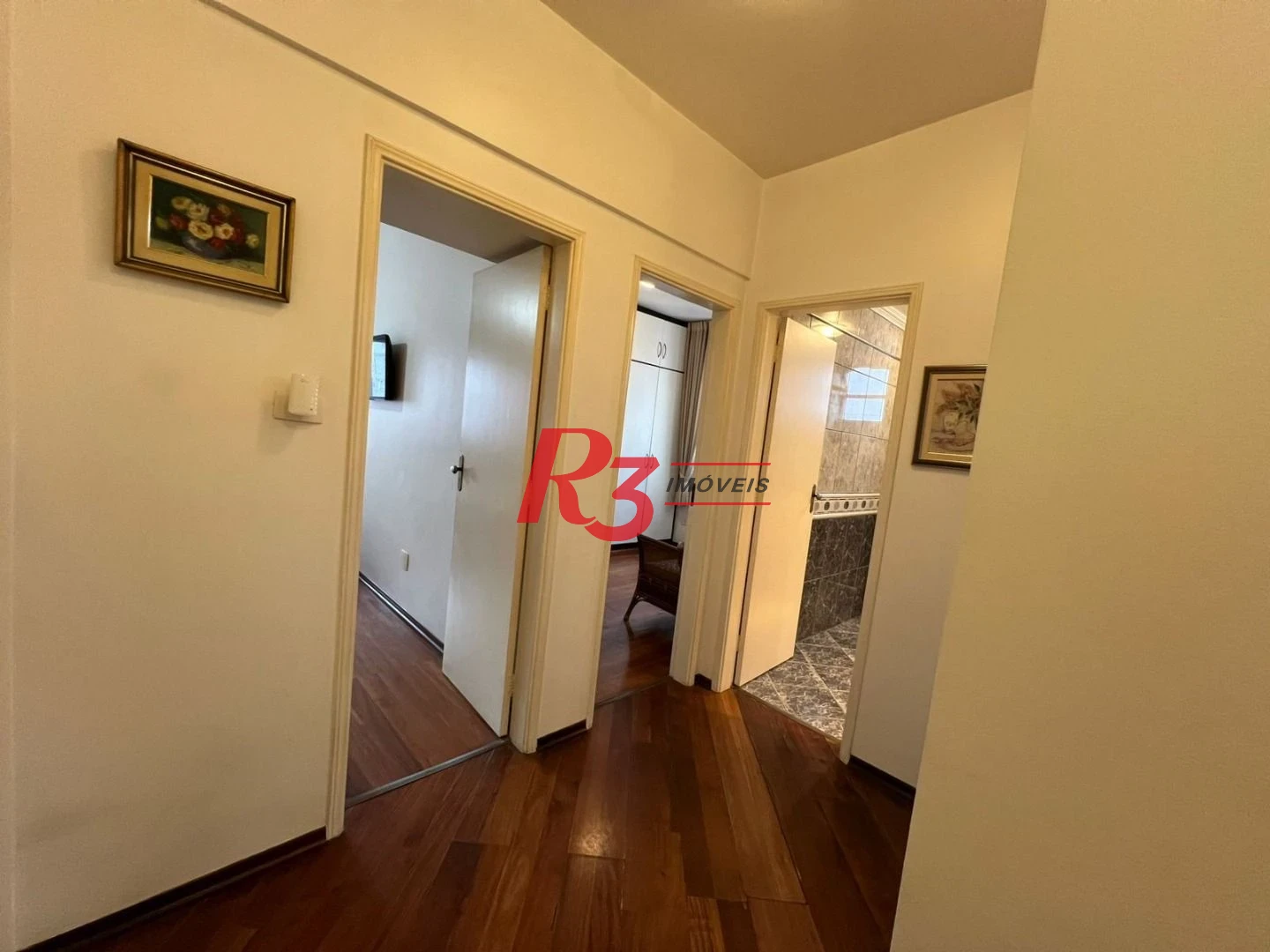 Apartamento com 3 dormitórios à venda, 160 m² por R$ 850.000,00 - Ponta da Praia - Santos/SP