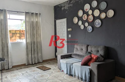 Casa com 3 dormitórios à venda, 110 m² por R$ 300.000,00 - Rádio Club - Santos/SP