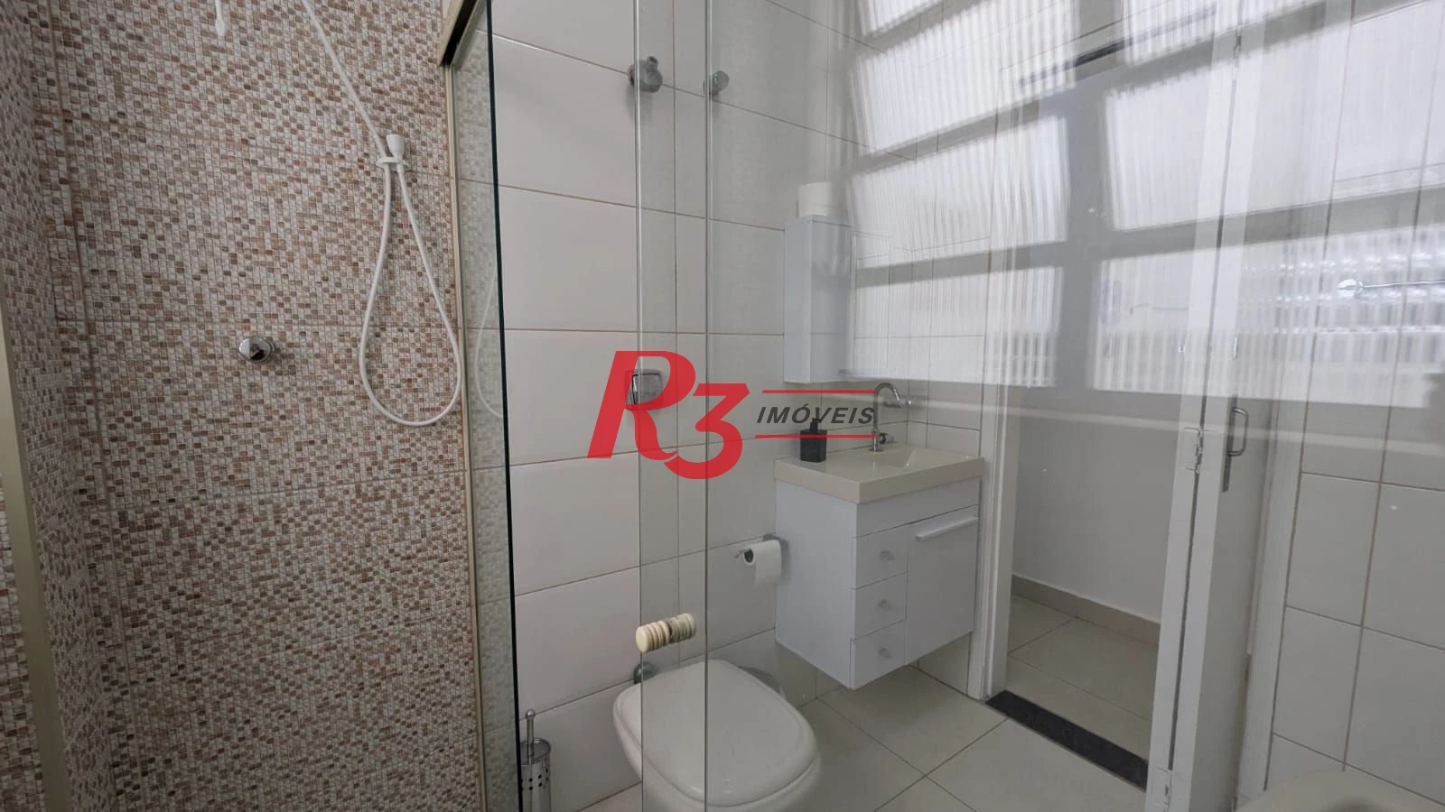 Apartamento com 1 dormitório para alugar, 55 m² por R$ 3.500,00/mês - José Menino - Santos/SP