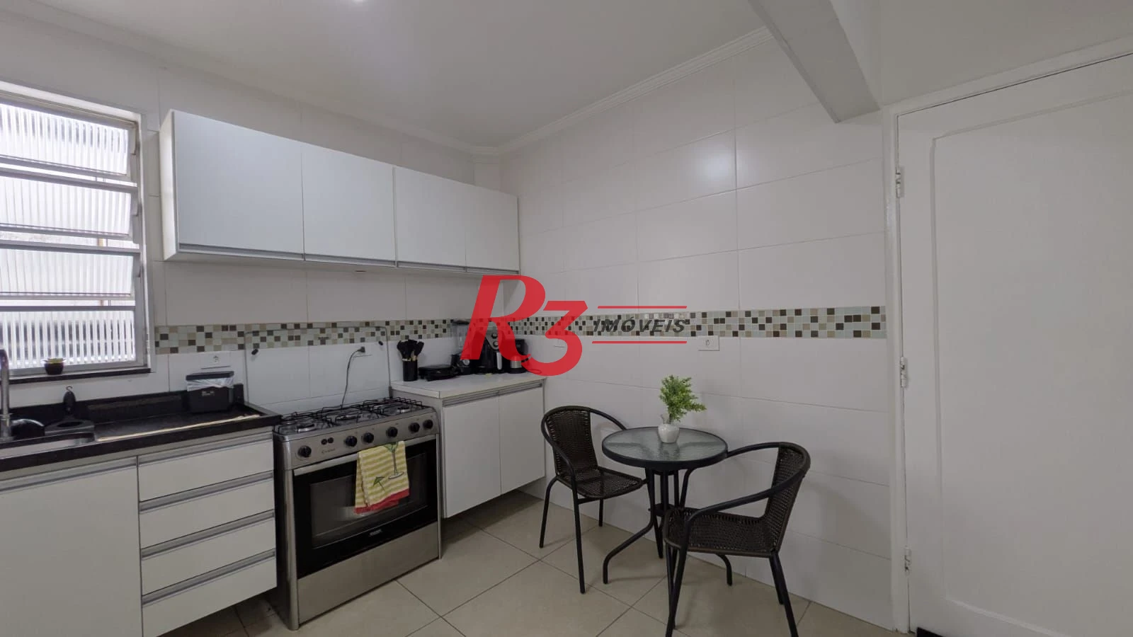 Apartamento com 1 dormitório para alugar, 55 m² por R$ 3.500,00/mês - José Menino - Santos/SP