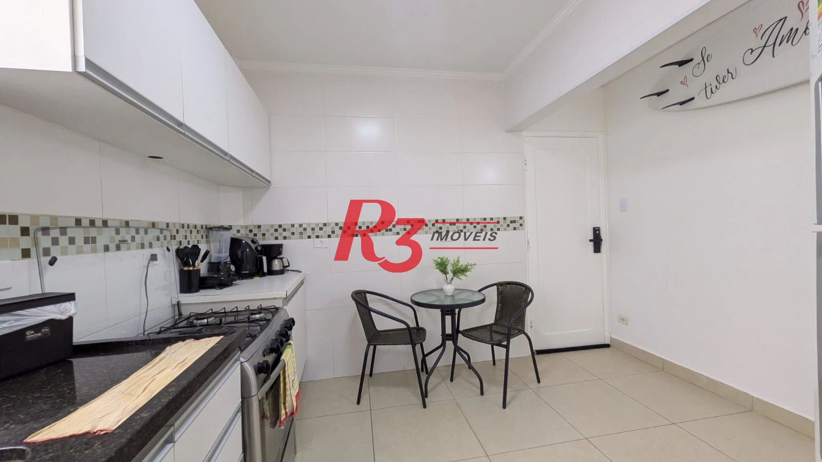 Apartamento com 1 dormitório para alugar, 55 m² por R$ 3.500,00/mês - José Menino - Santos/SP