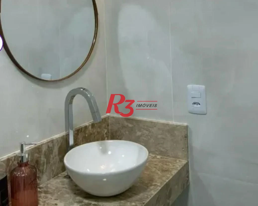 Apartamento com 2 dormitórios à venda, 74 m² por R$ 310.000,00 - Saboó - Santos/SP