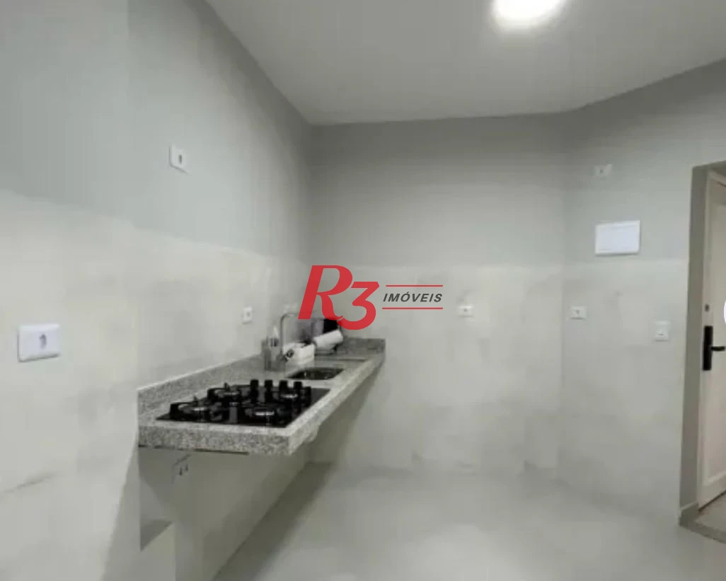 Apartamento com 2 dormitórios à venda, 74 m² por R$ 310.000,00 - Saboó - Santos/SP