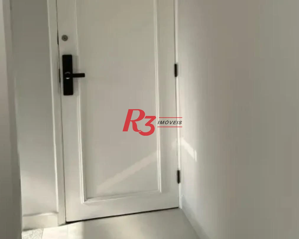 Apartamento com 2 dormitórios à venda, 74 m² por R$ 310.000,00 - Saboó - Santos/SP