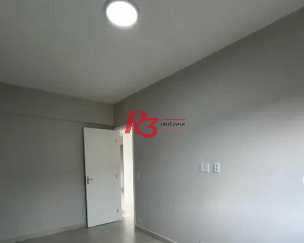 Apartamento com 2 dormitórios à venda, 74 m² por R$ 310.000,00 - Saboó - Santos/SP