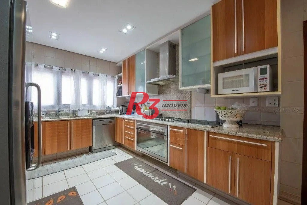 Casa com 4 dormitórios à venda, 617 m² por R$ 10.000.000,00 - Marapé - Santos/SP