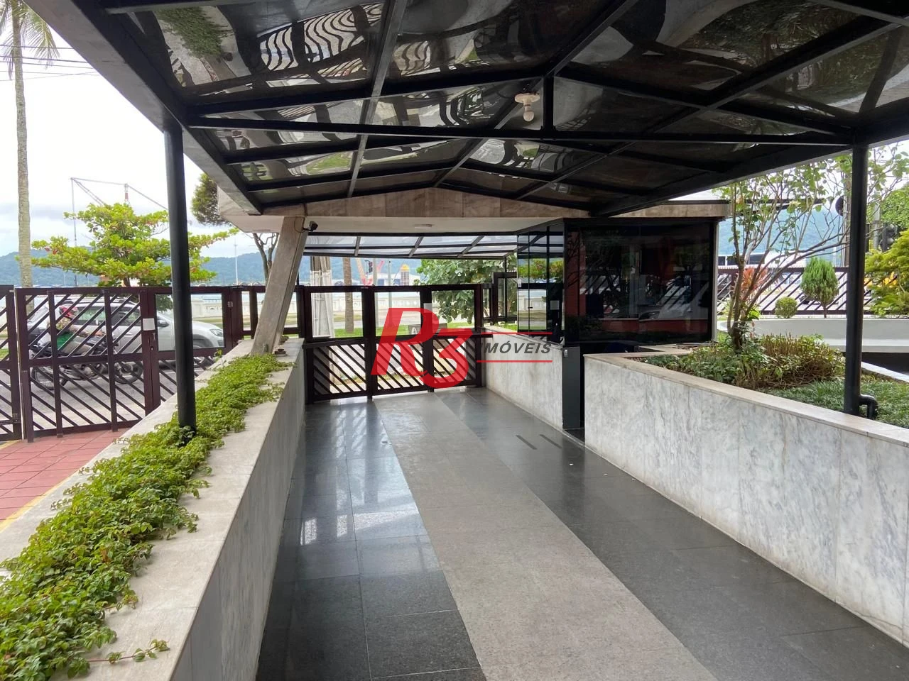 Apartamento com 2 dormitórios à venda, 138 m² por R$ 1.000.000,00 - Ponta da Praia - Santos/SP