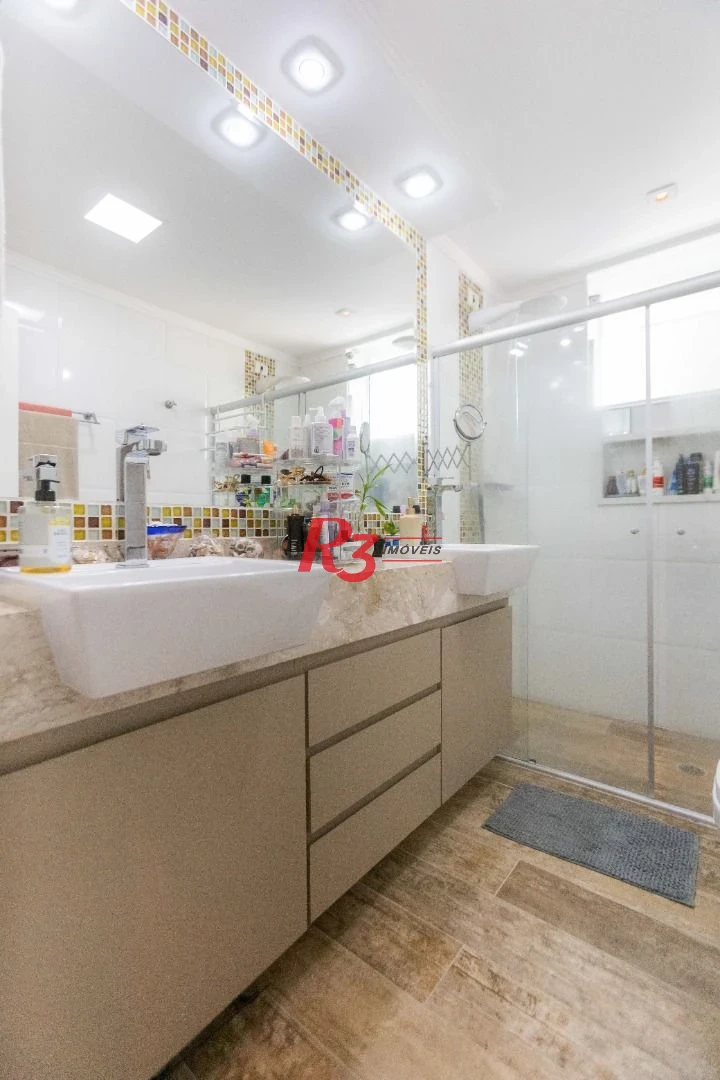 Apartamento à venda, 97 m² por R$ 695.000,00 - José Menino - Santos/SP