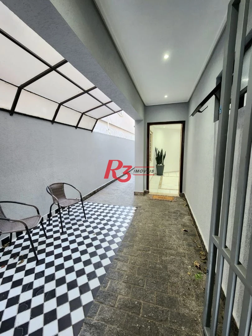 Casa à venda, 198 m² por R$ 1.865.000,00 - Ponta da Praia - Santos/SP