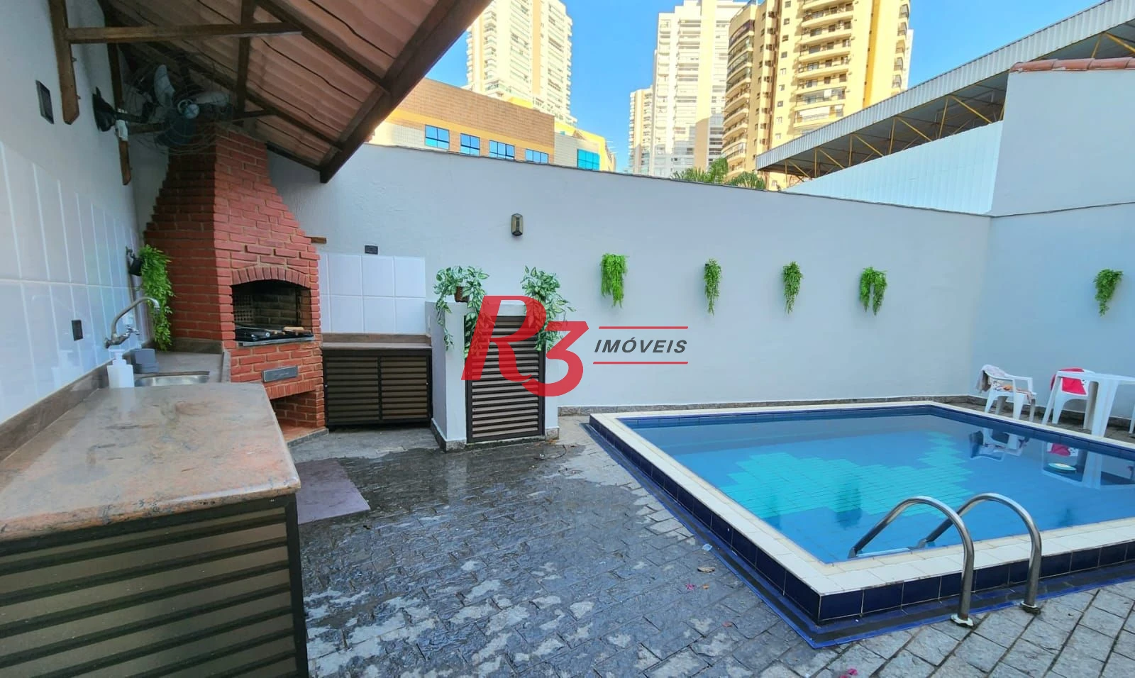 Casa à venda, 198 m² por R$ 1.865.000,00 - Ponta da Praia - Santos/SP