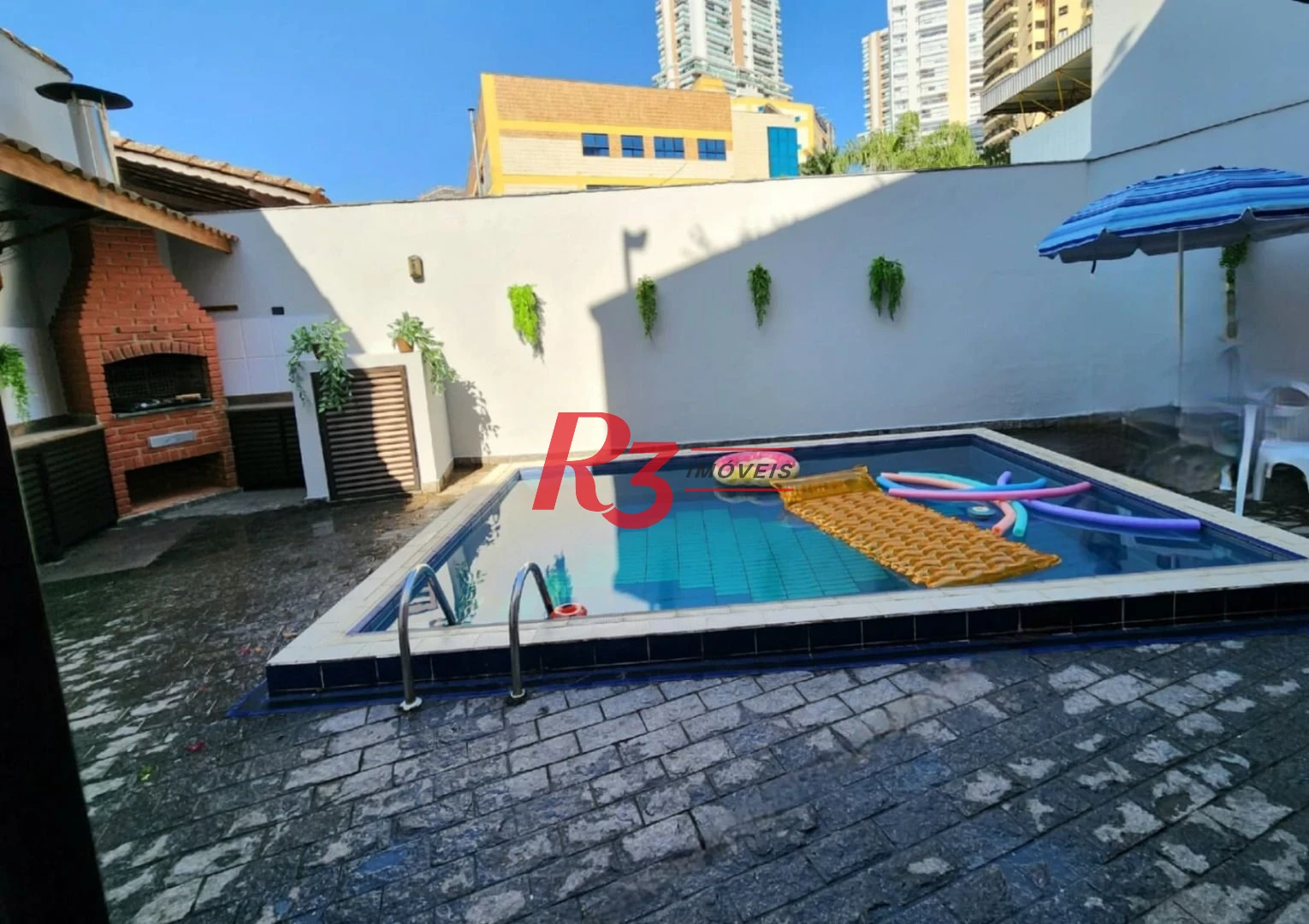 Casa à venda, 198 m² por R$ 1.865.000,00 - Ponta da Praia - Santos/SP