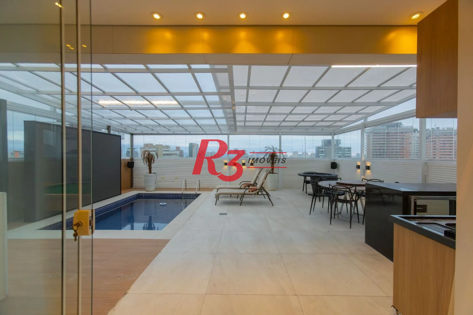 Cobertura com 3 dormitórios, 350 m² - venda por R$ 5.500.000,00 ou aluguel por R$ 42.050,00/mês - Gonzaga - Santos/SP