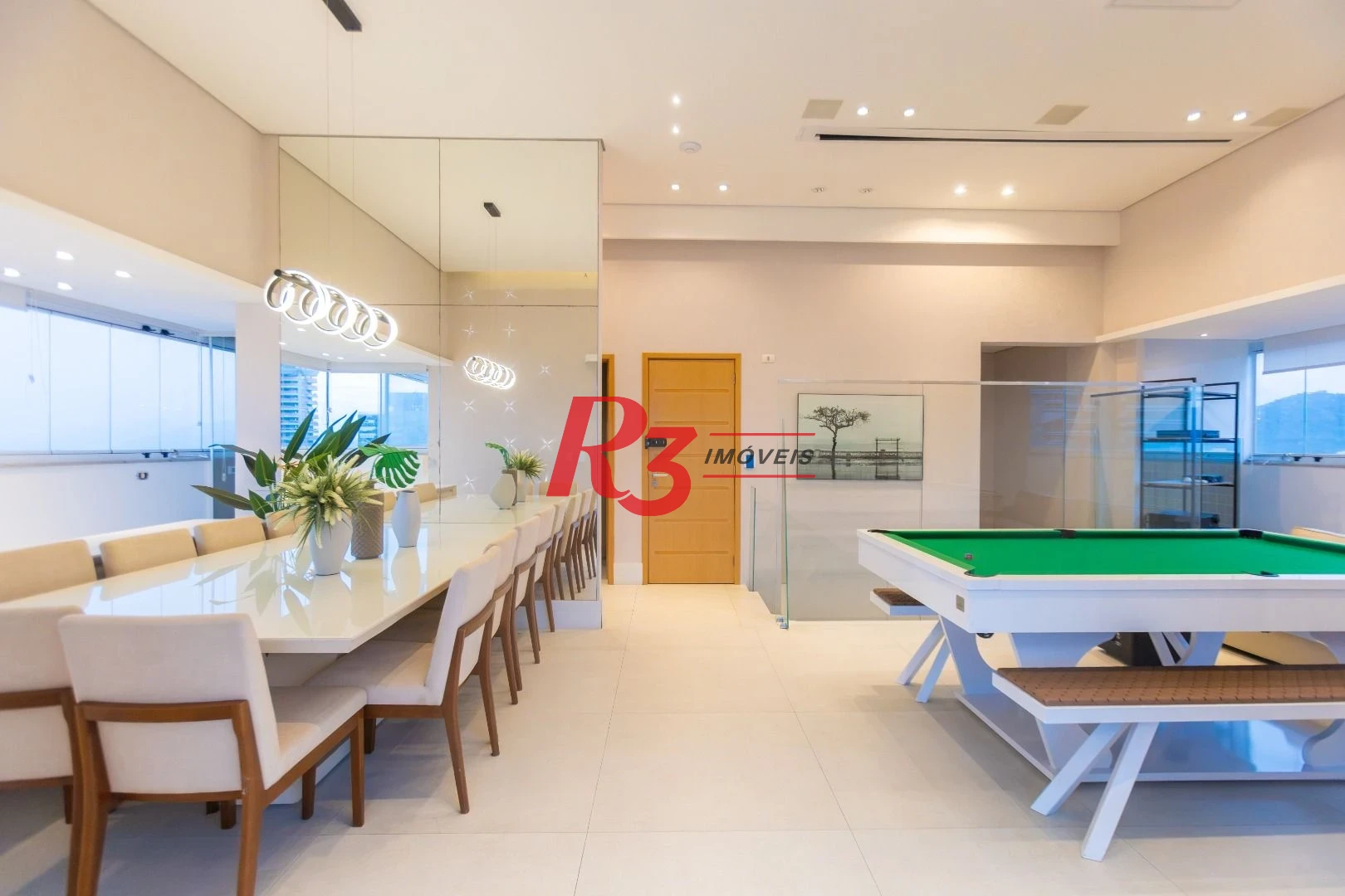 Cobertura com 3 dormitórios, 350 m² - venda por R$ 5.500.000,00 ou aluguel por R$ 42.050,00/mês - Gonzaga - Santos/SP