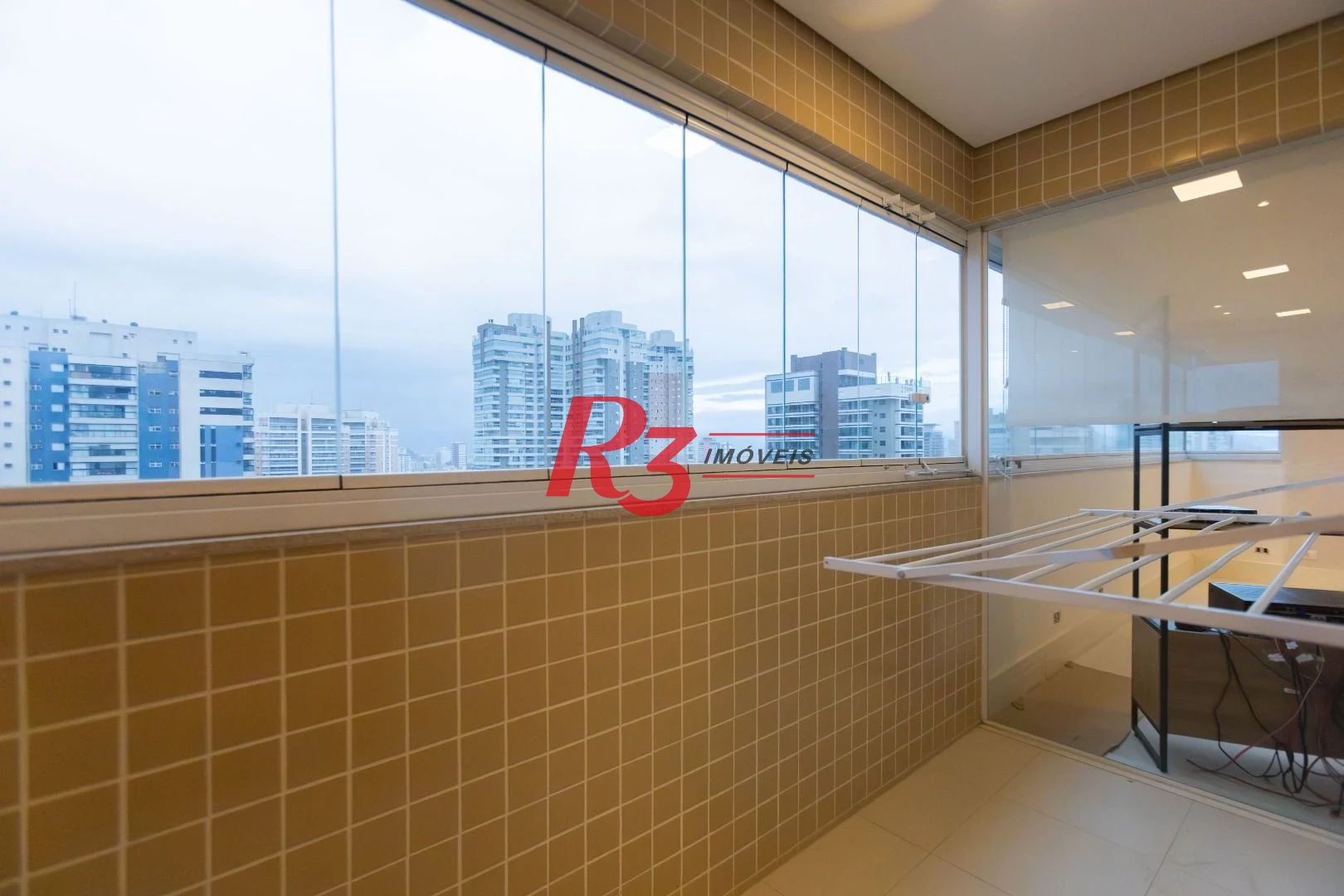 Cobertura com 3 dormitórios, 350 m² - venda por R$ 5.500.000,00 ou aluguel por R$ 42.050,00/mês - Gonzaga - Santos/SP