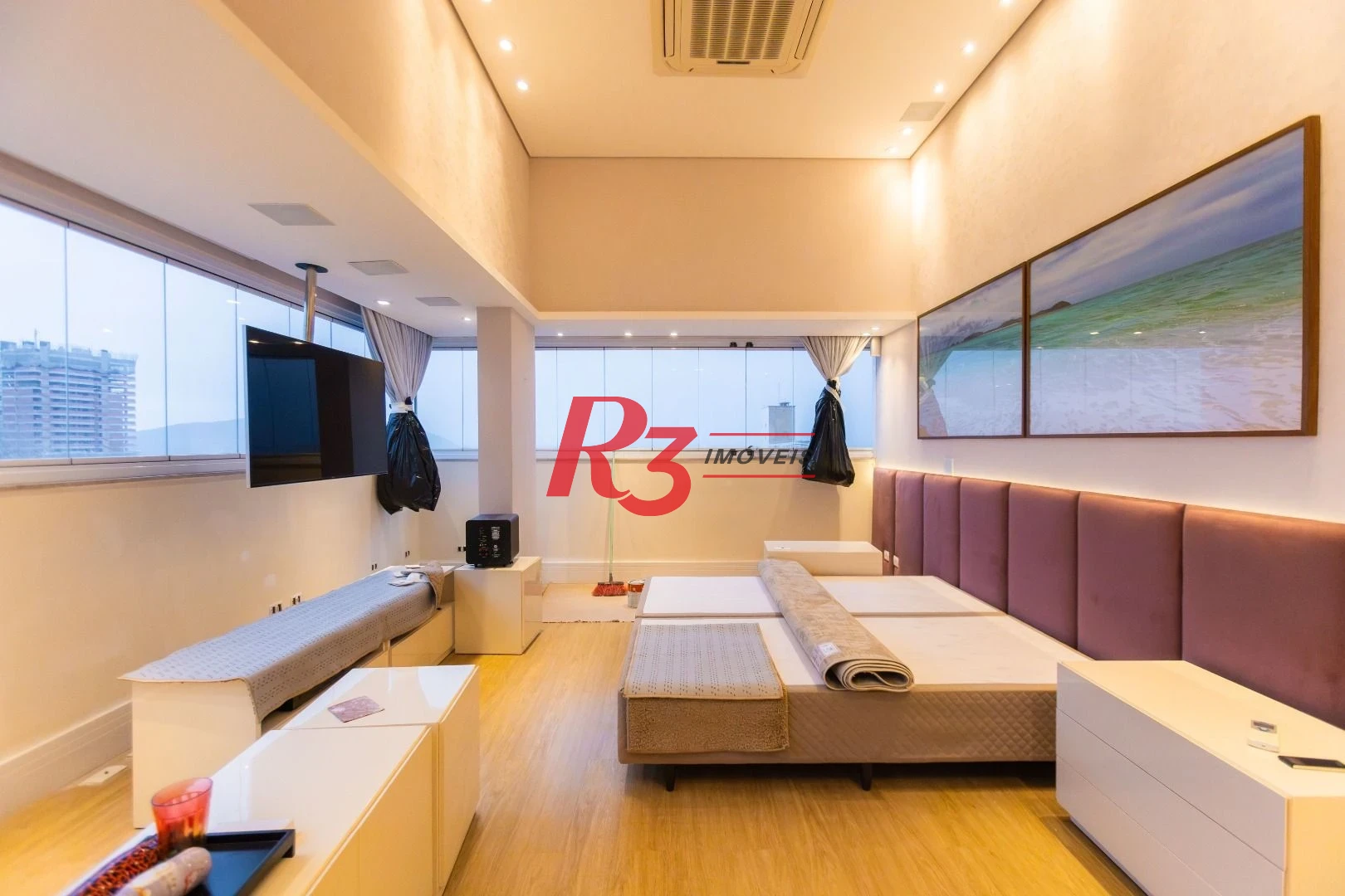 Cobertura com 3 dormitórios, 350 m² - venda por R$ 5.500.000,00 ou aluguel por R$ 42.050,00/mês - Gonzaga - Santos/SP