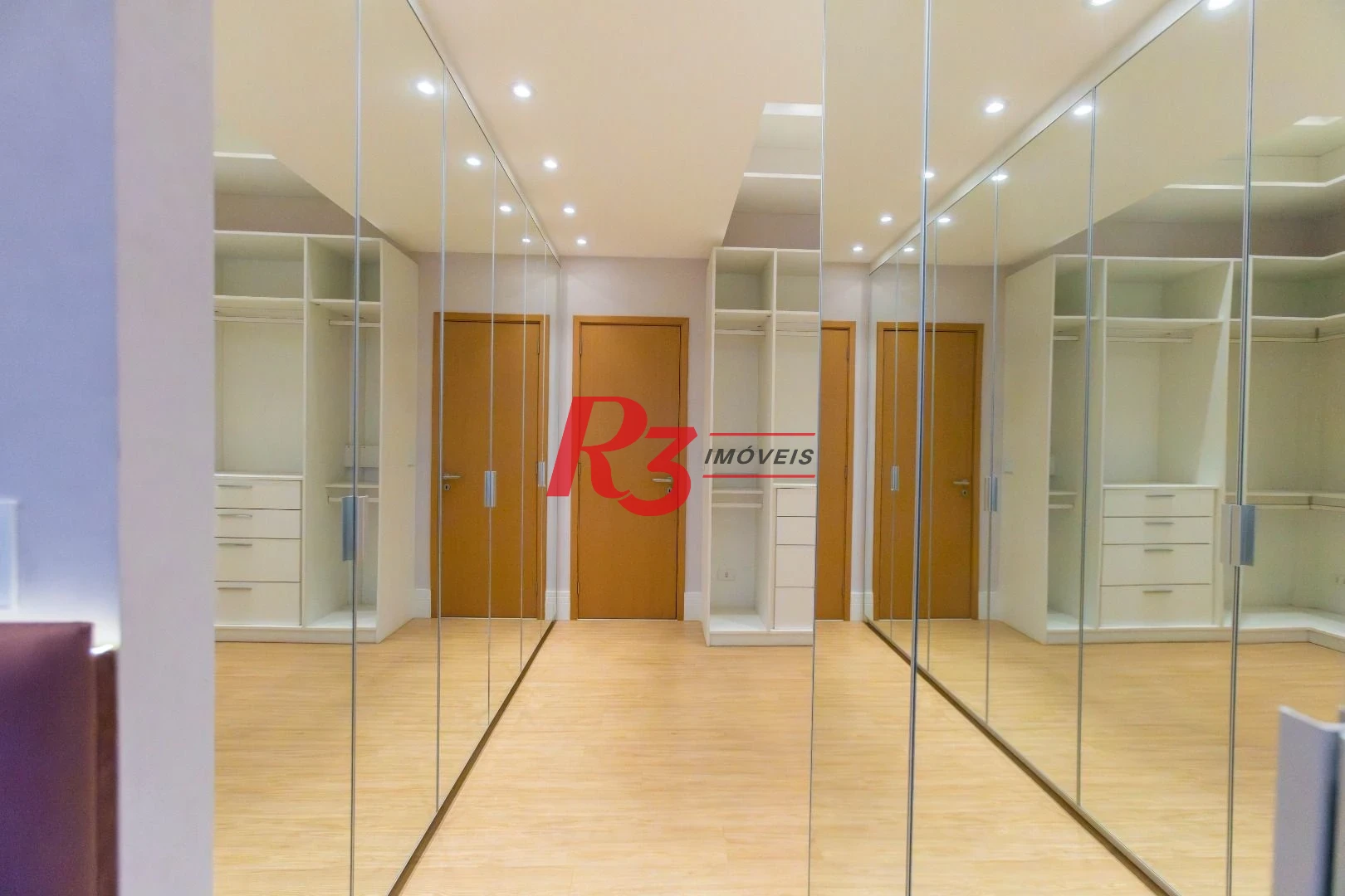 Cobertura com 3 dormitórios, 350 m² - venda por R$ 5.500.000,00 ou aluguel por R$ 42.050,00/mês - Gonzaga - Santos/SP