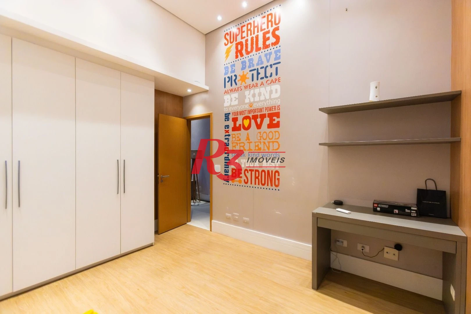 Cobertura com 3 dormitórios, 350 m² - venda por R$ 5.500.000,00 ou aluguel por R$ 42.050,00/mês - Gonzaga - Santos/SP