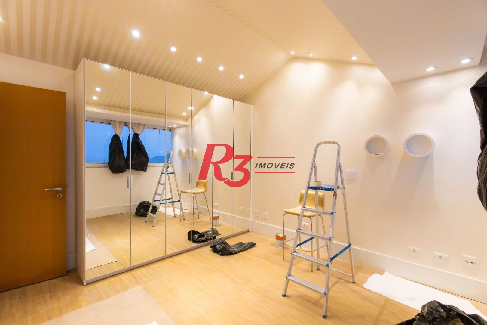 Cobertura com 3 dormitórios, 350 m² - venda por R$ 5.500.000,00 ou aluguel por R$ 42.050,00/mês - Gonzaga - Santos/SP