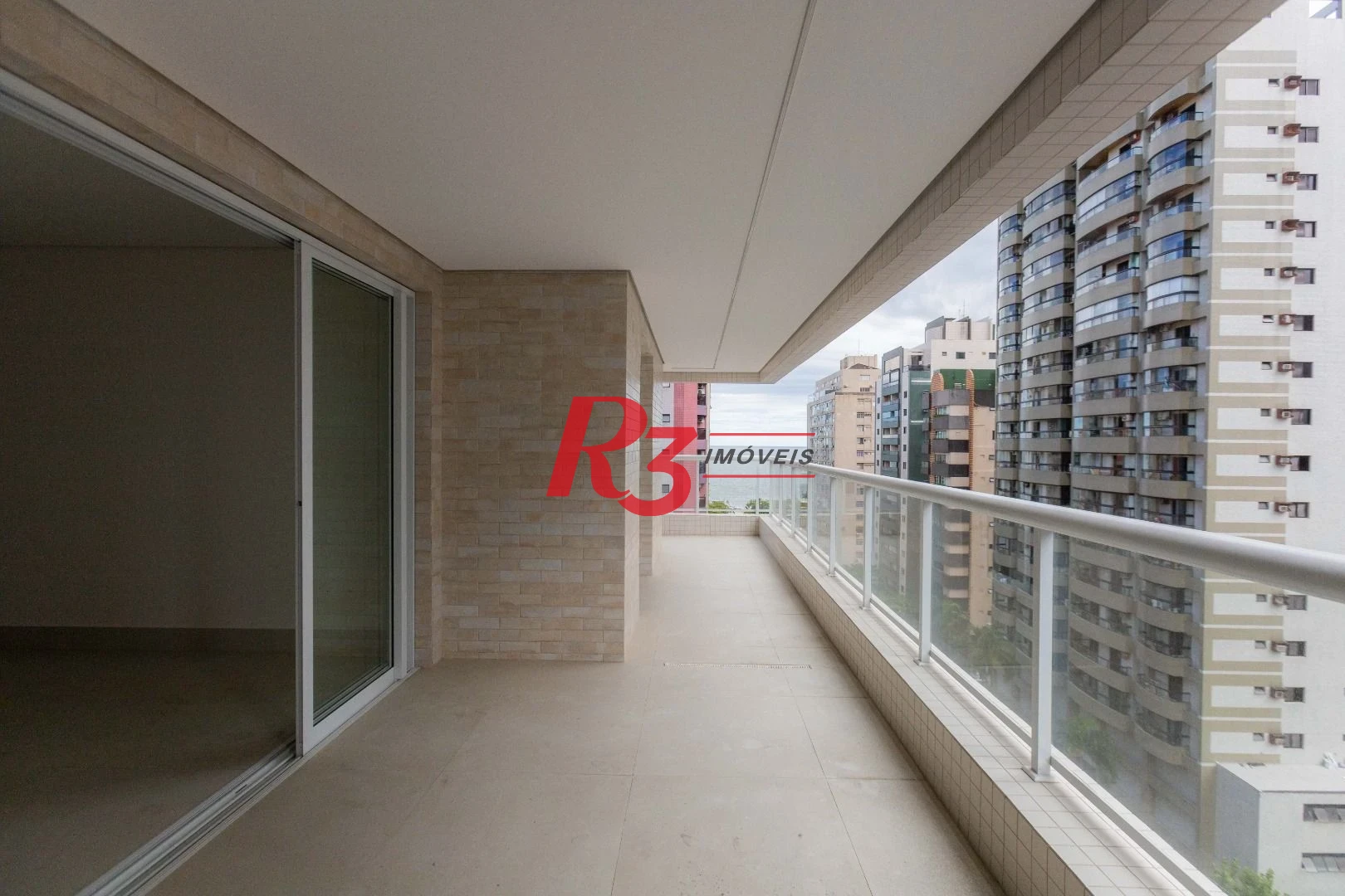 Apartamento com 3 dormitórios à venda, 116 m² por R$ 2.200.000,00 - Embaré - Santos/SP