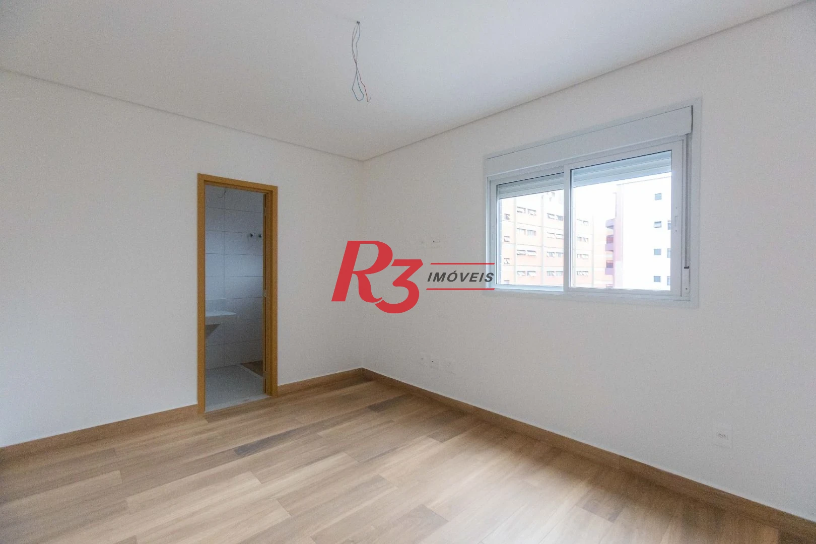 Apartamento com 3 dormitórios à venda, 116 m² por R$ 2.200.000,00 - Embaré - Santos/SP