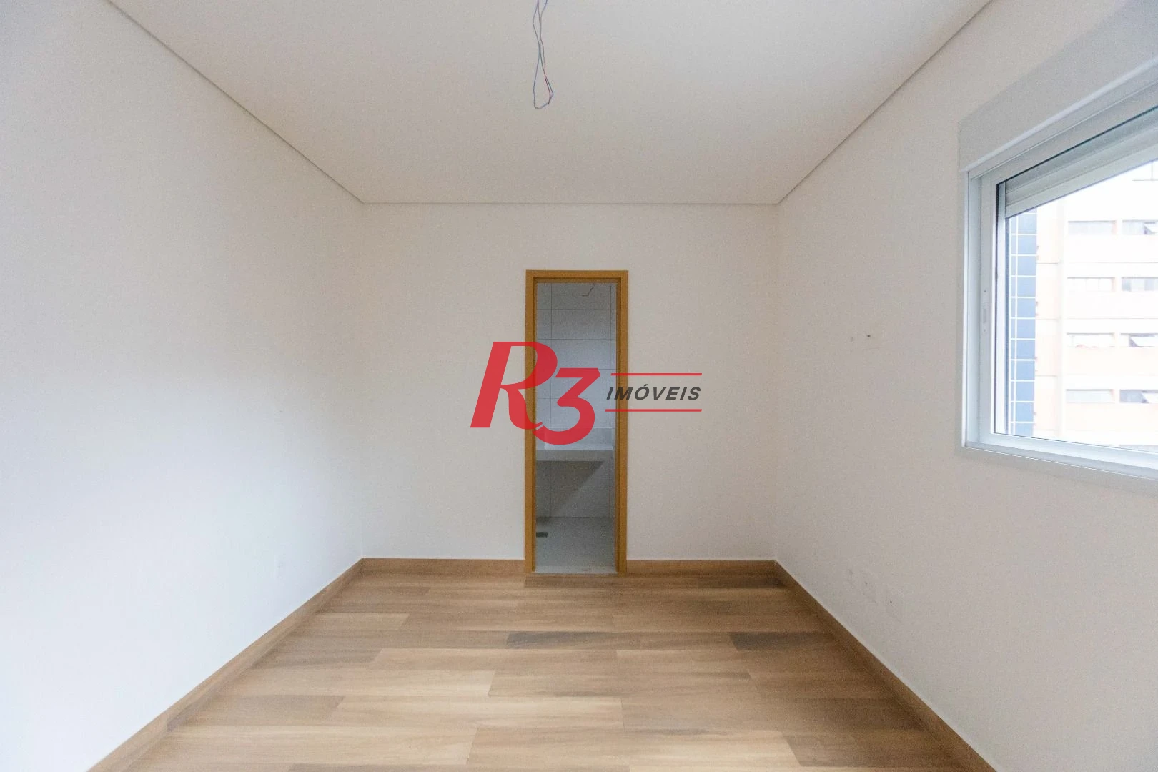 Apartamento com 3 dormitórios à venda, 116 m² por R$ 2.200.000,00 - Embaré - Santos/SP