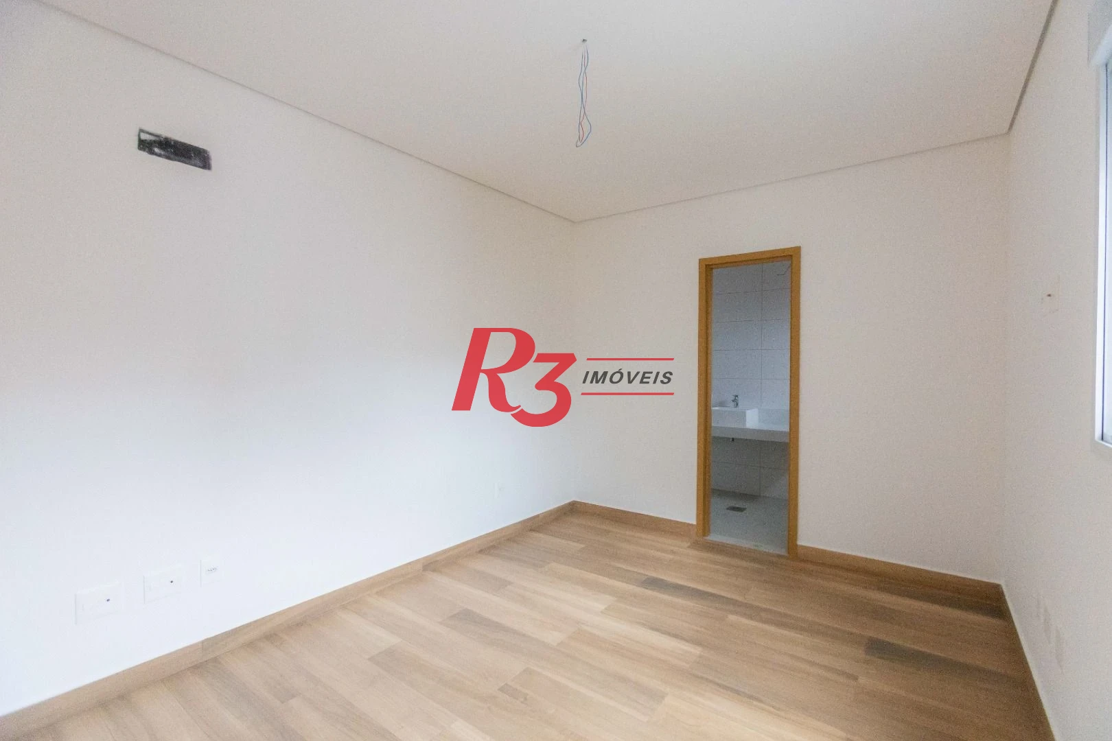 Apartamento com 3 dormitórios à venda, 116 m² por R$ 2.200.000,00 - Embaré - Santos/SP