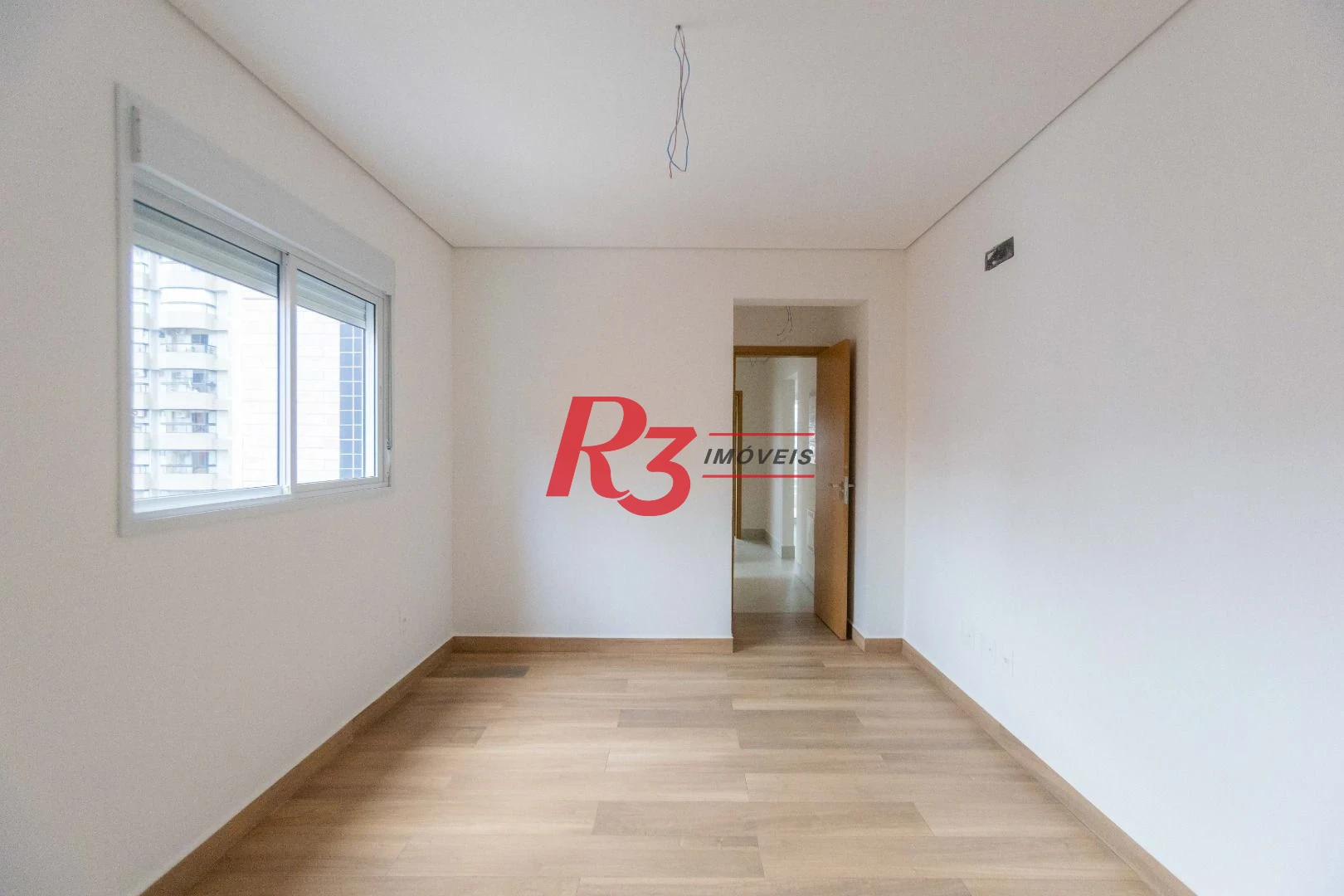 Apartamento com 3 dormitórios à venda, 116 m² por R$ 2.200.000,00 - Embaré - Santos/SP