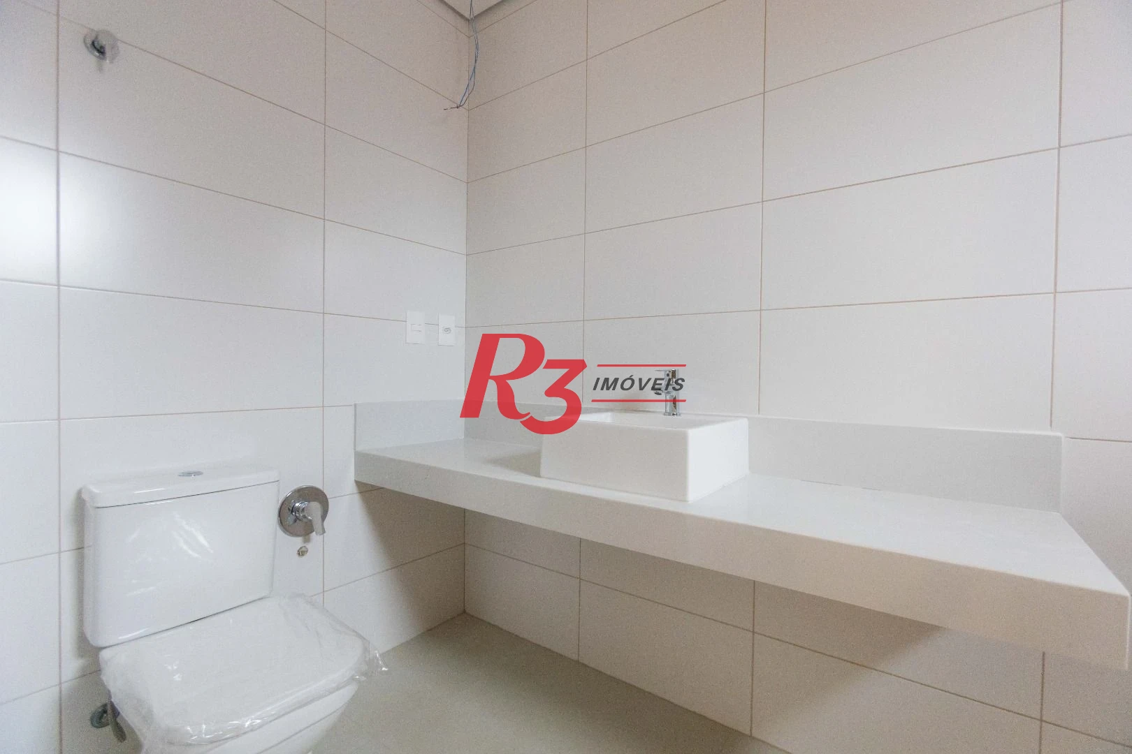 Apartamento com 3 dormitórios à venda, 116 m² por R$ 2.200.000,00 - Embaré - Santos/SP