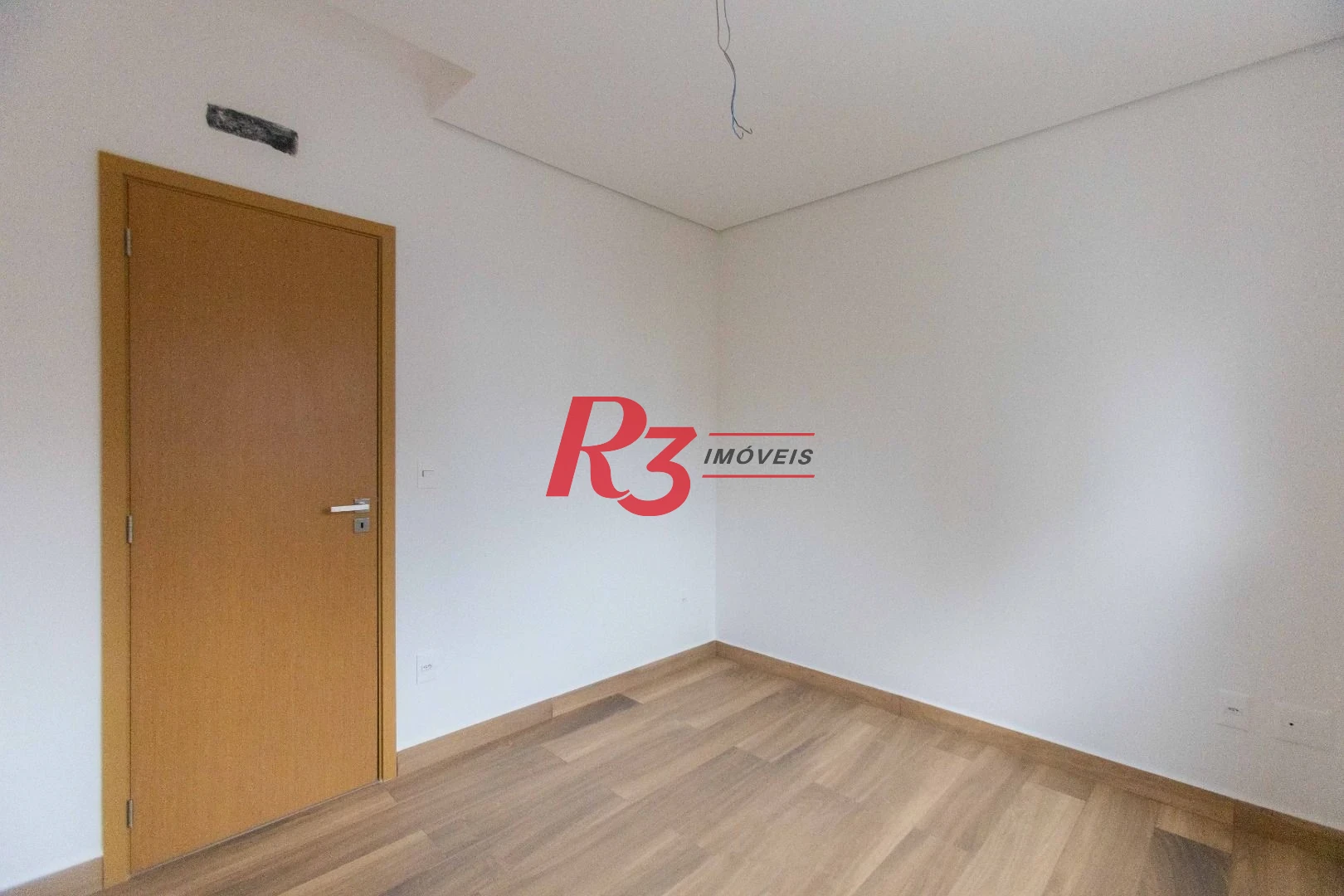 Apartamento com 3 dormitórios à venda, 116 m² por R$ 2.200.000,00 - Embaré - Santos/SP
