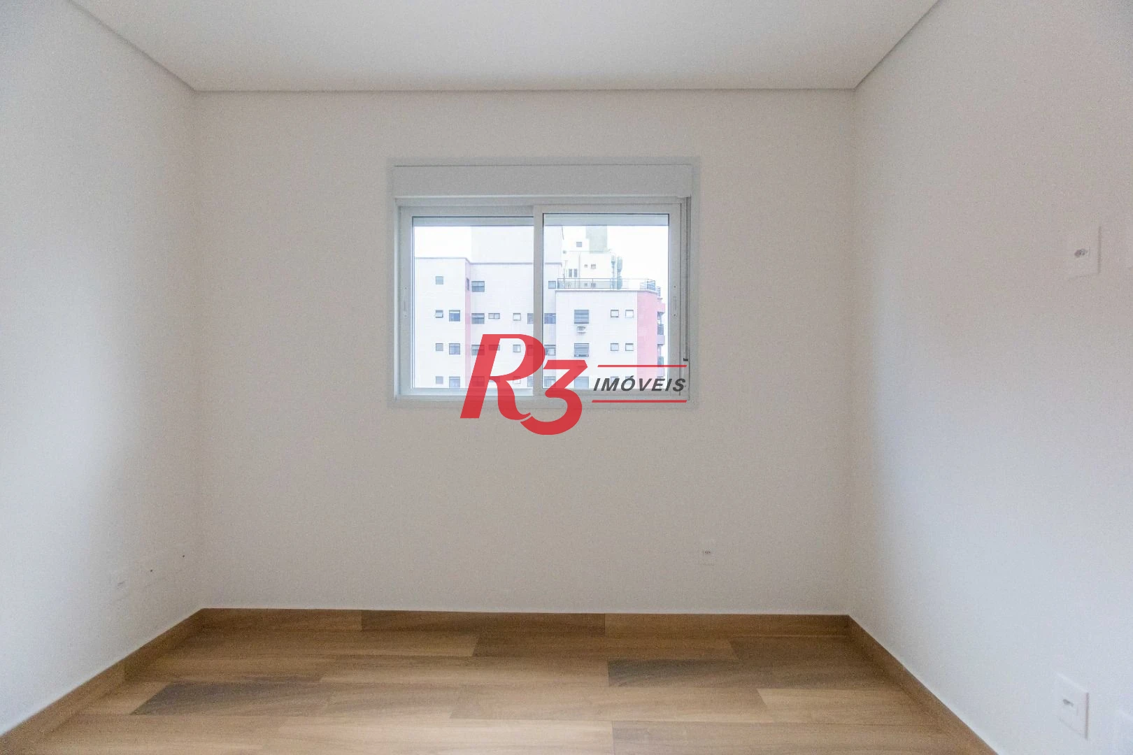 Apartamento com 3 dormitórios à venda, 116 m² por R$ 2.200.000,00 - Embaré - Santos/SP
