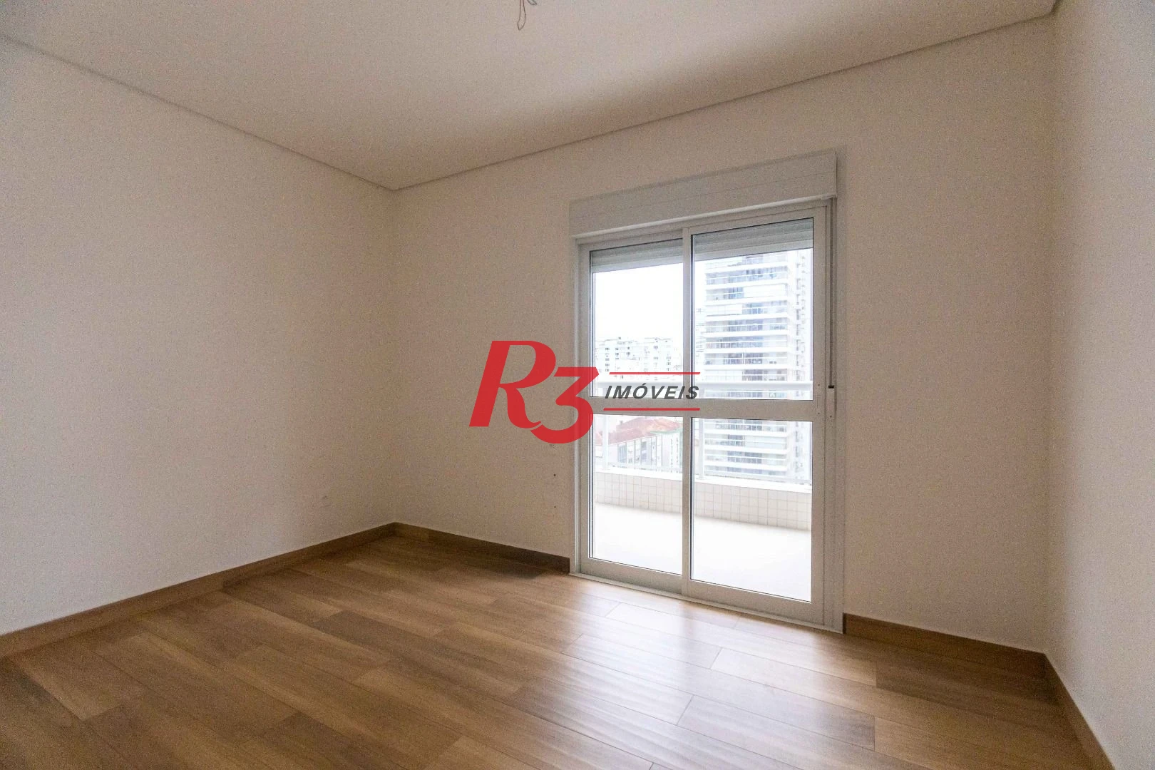 Apartamento com 3 dormitórios à venda, 116 m² por R$ 2.200.000,00 - Embaré - Santos/SP