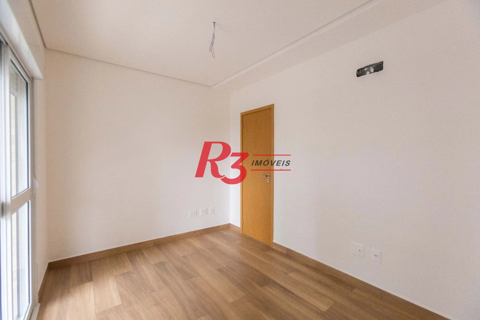 Apartamento com 3 dormitórios à venda, 116 m² por R$ 2.200.000,00 - Embaré - Santos/SP